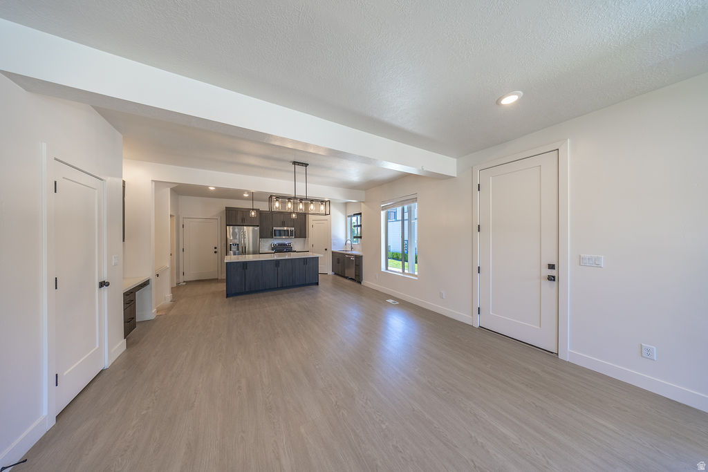 SPRINGWATER POINTE AT SLEEPY RIDGE - Residential