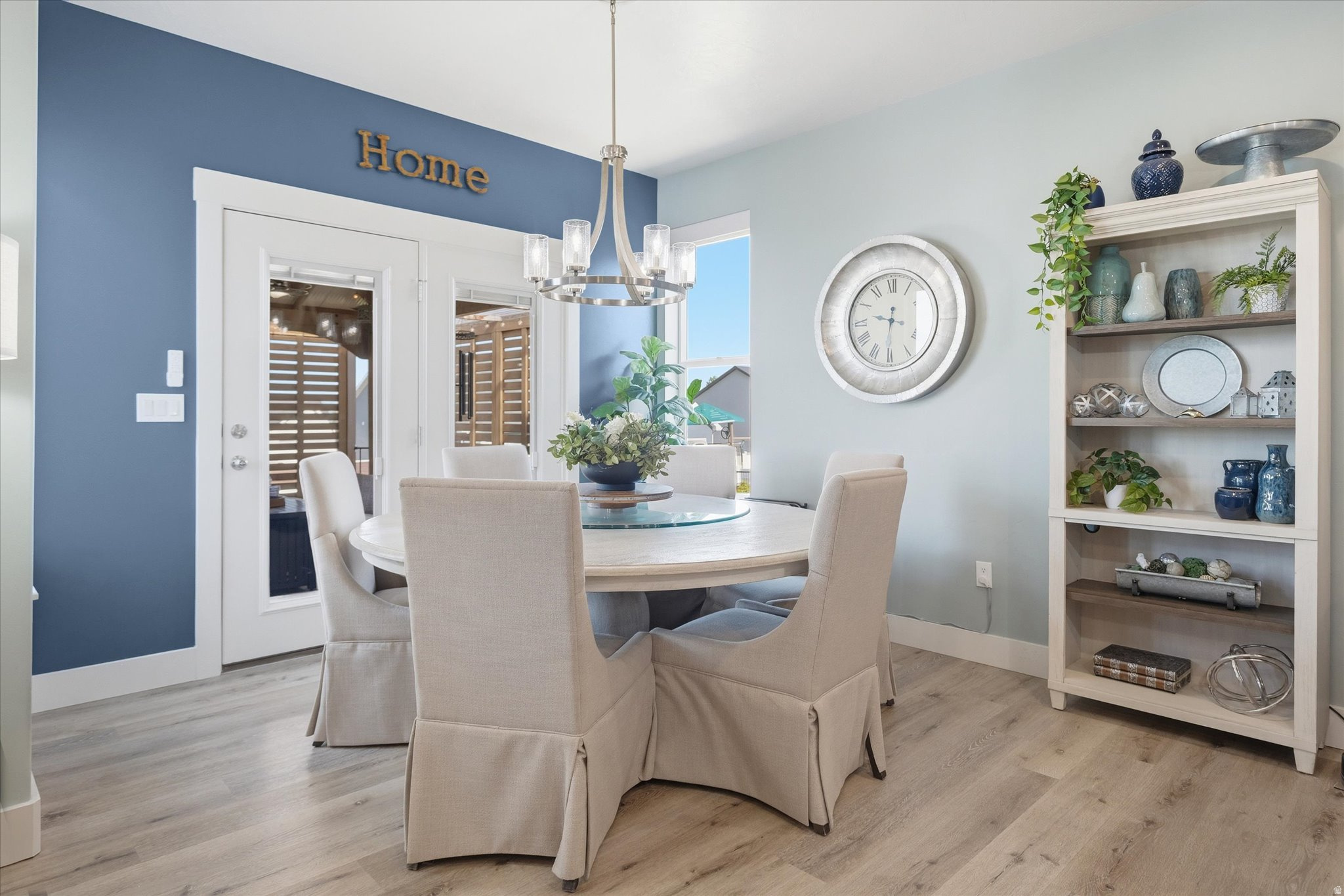 EASTVIEW LANDING - Residential