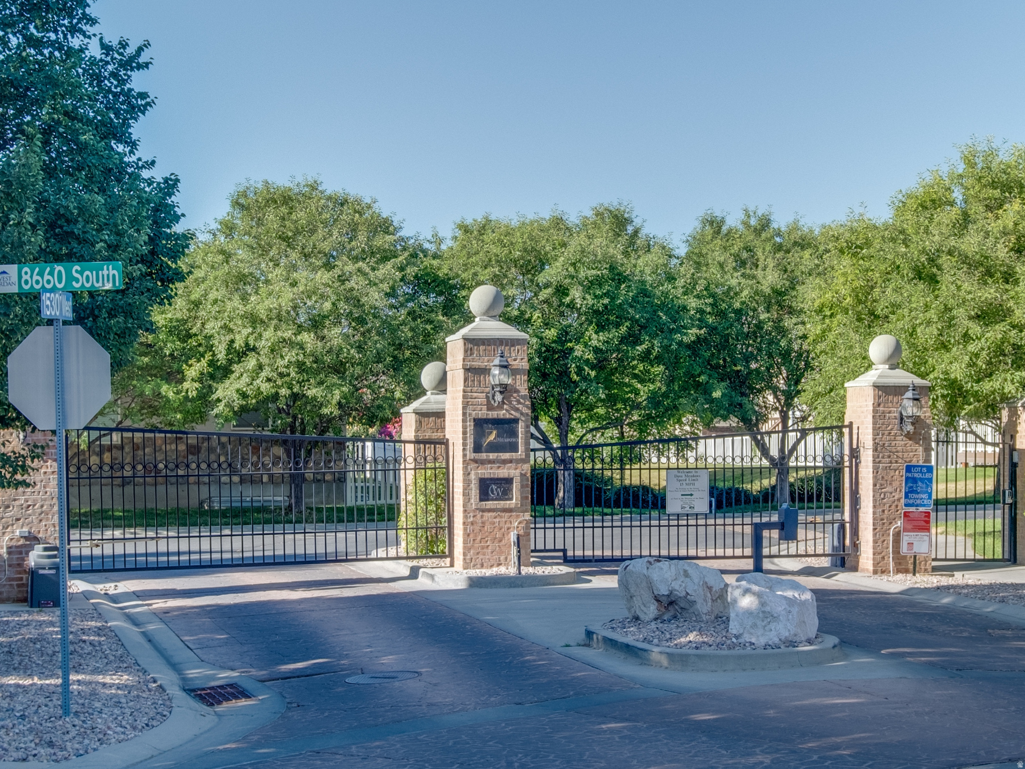 DOVE MEADOWS - Residential
