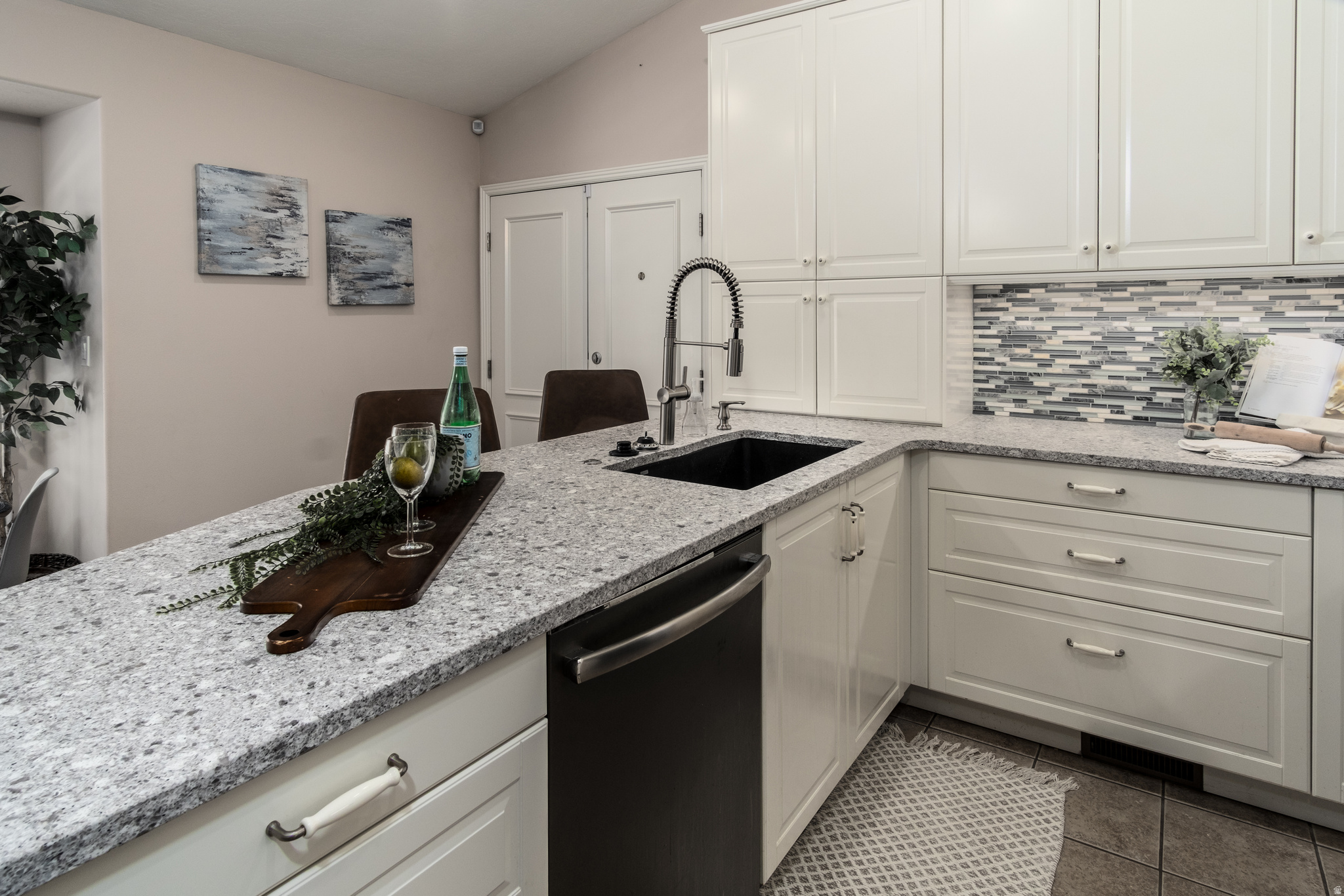 DOVE MEADOWS - Residential