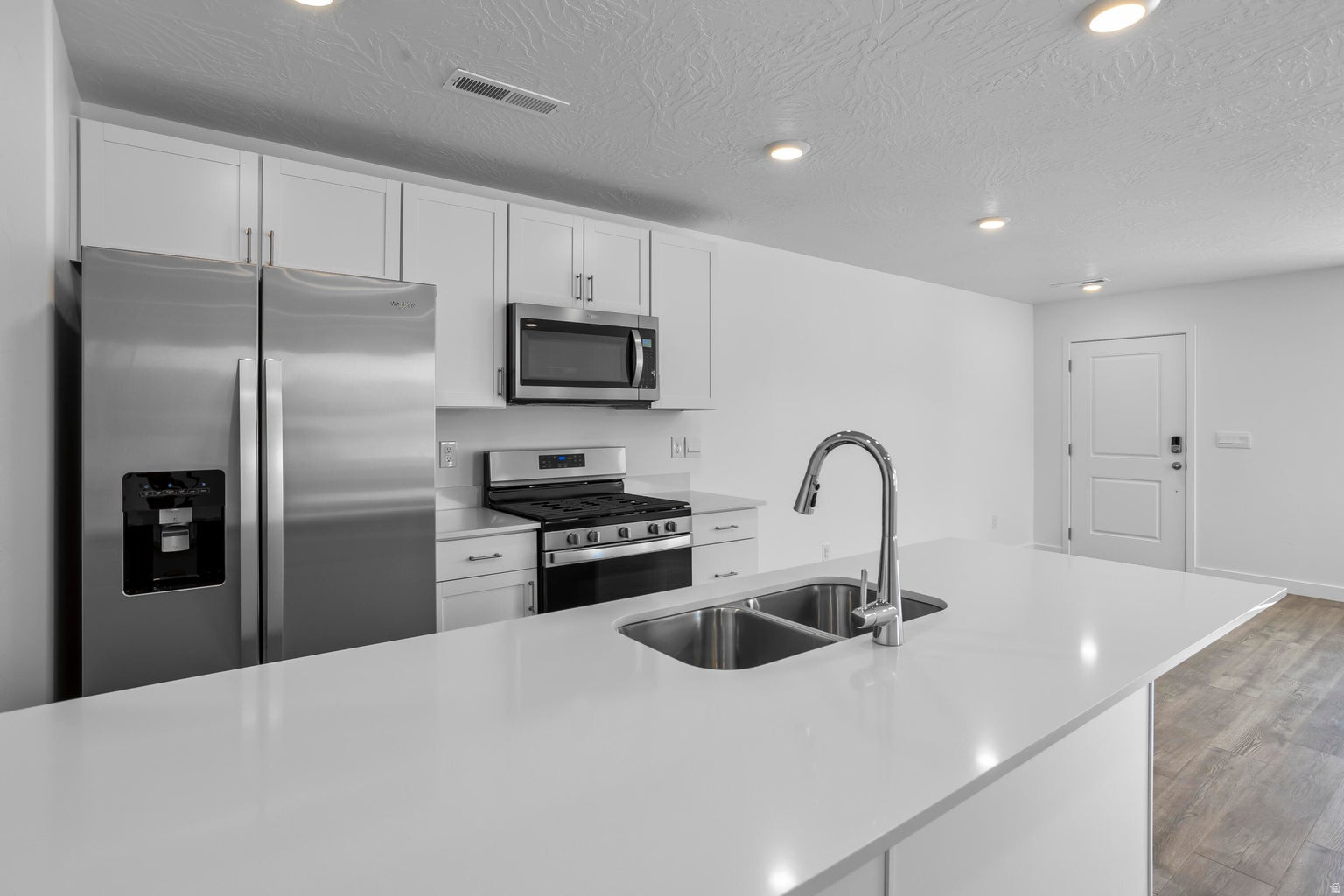 LONG VALLEY - Residential