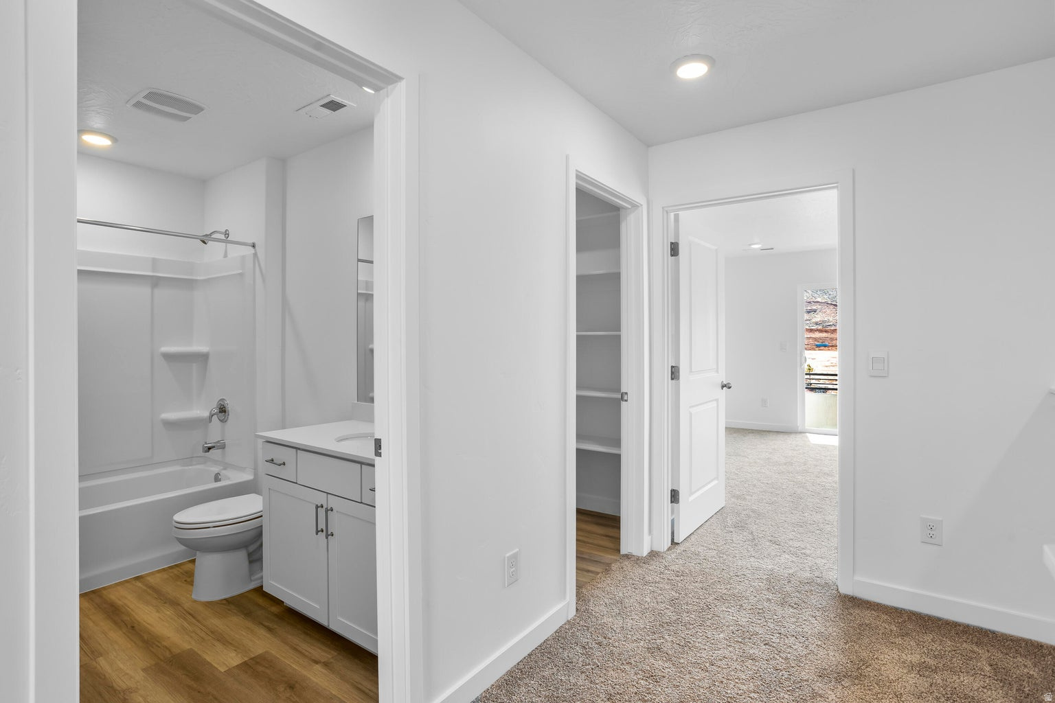 LONG VALLEY - Residential