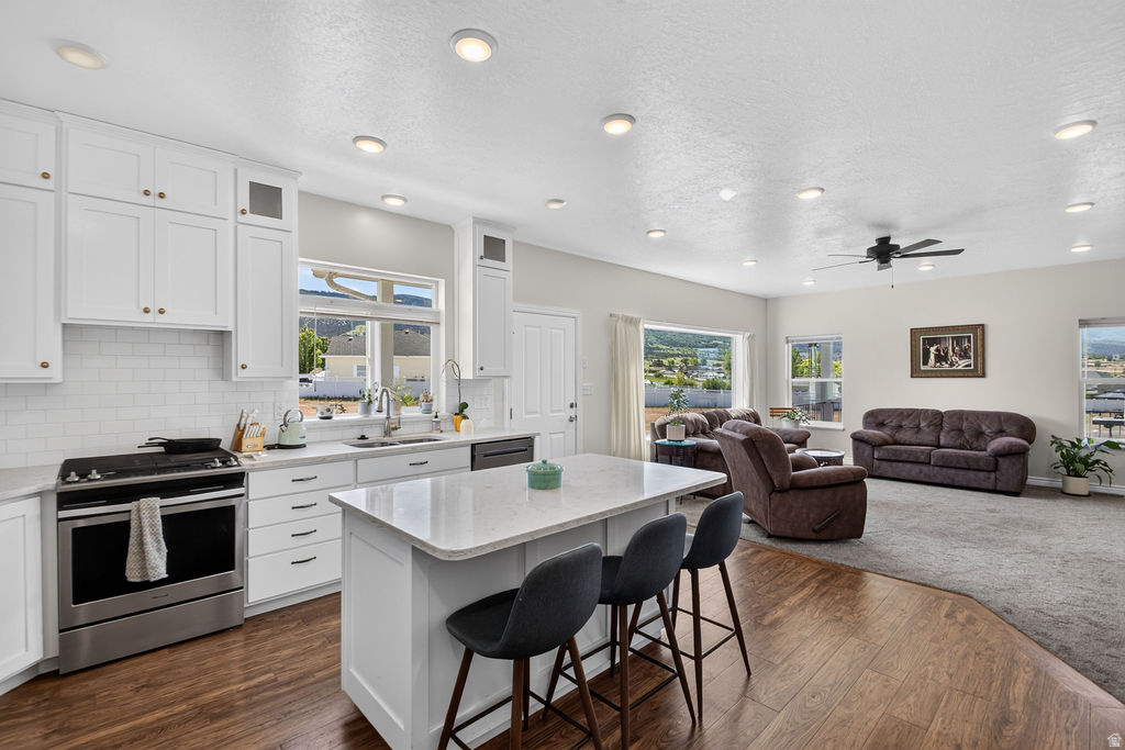 FAIRVIEW CITY - Residential