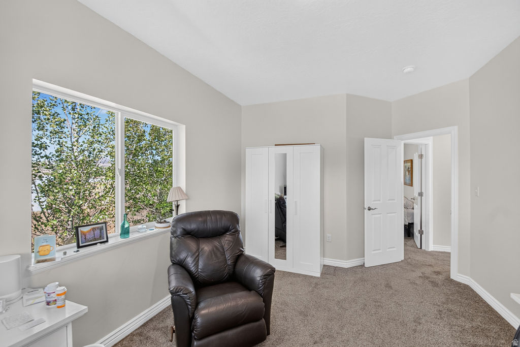 FAIRVIEW CITY - Residential