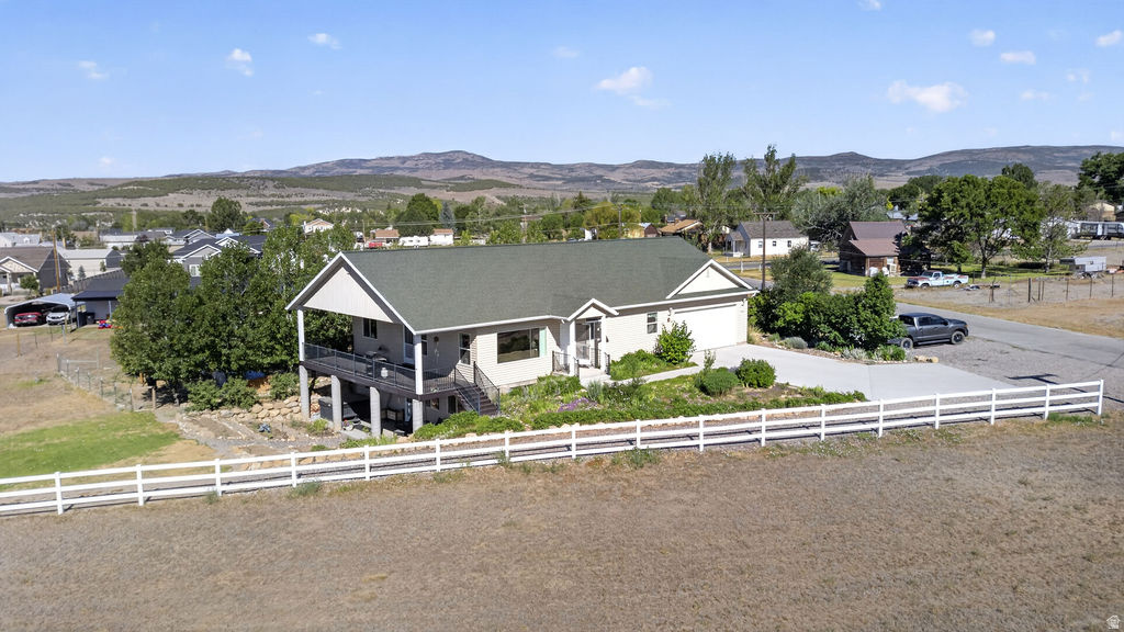 FAIRVIEW CITY - Residential