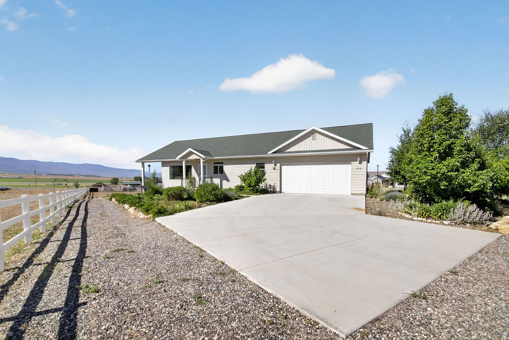 FAIRVIEW CITY - Residential