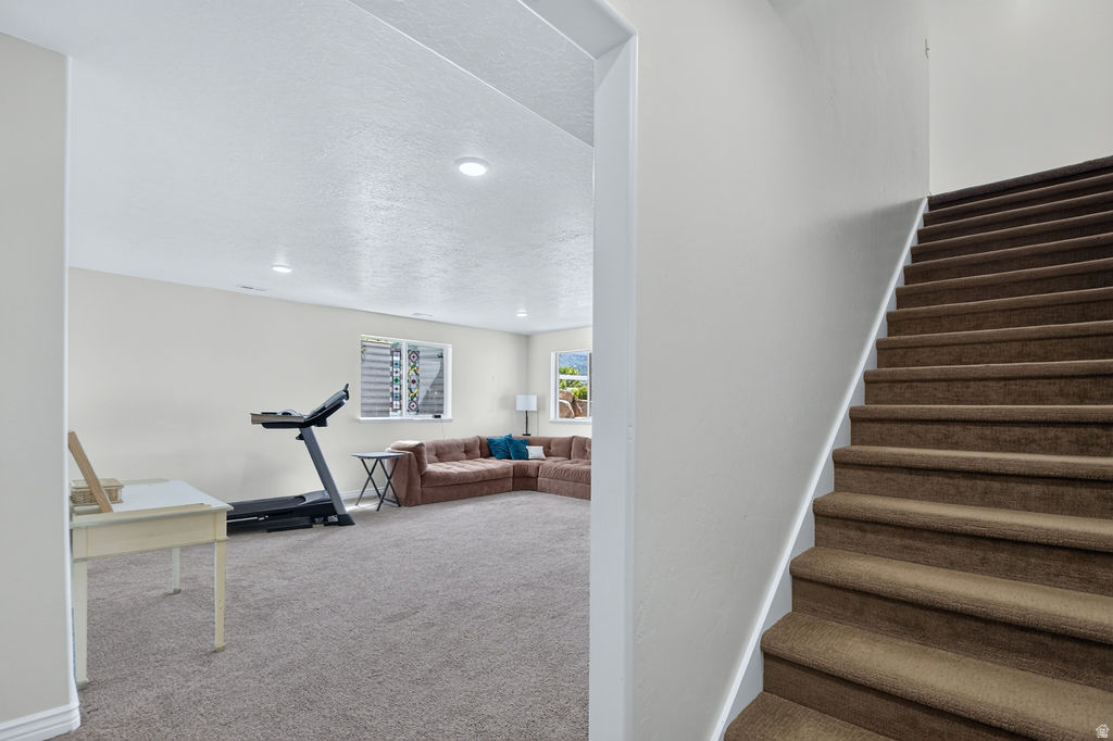 FAIRVIEW CITY - Residential