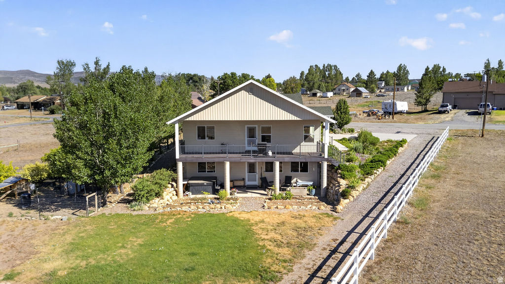 FAIRVIEW CITY - Residential