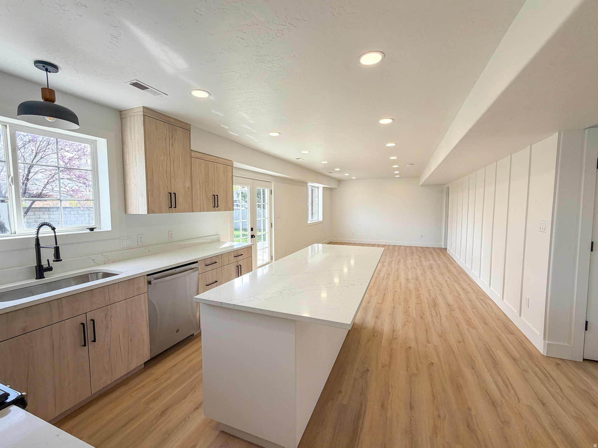 RIDERWOOD VILLAGE - Residential