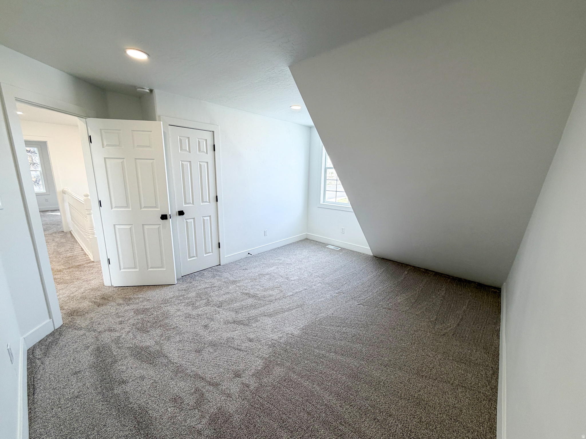 RIDERWOOD VILLAGE - Residential