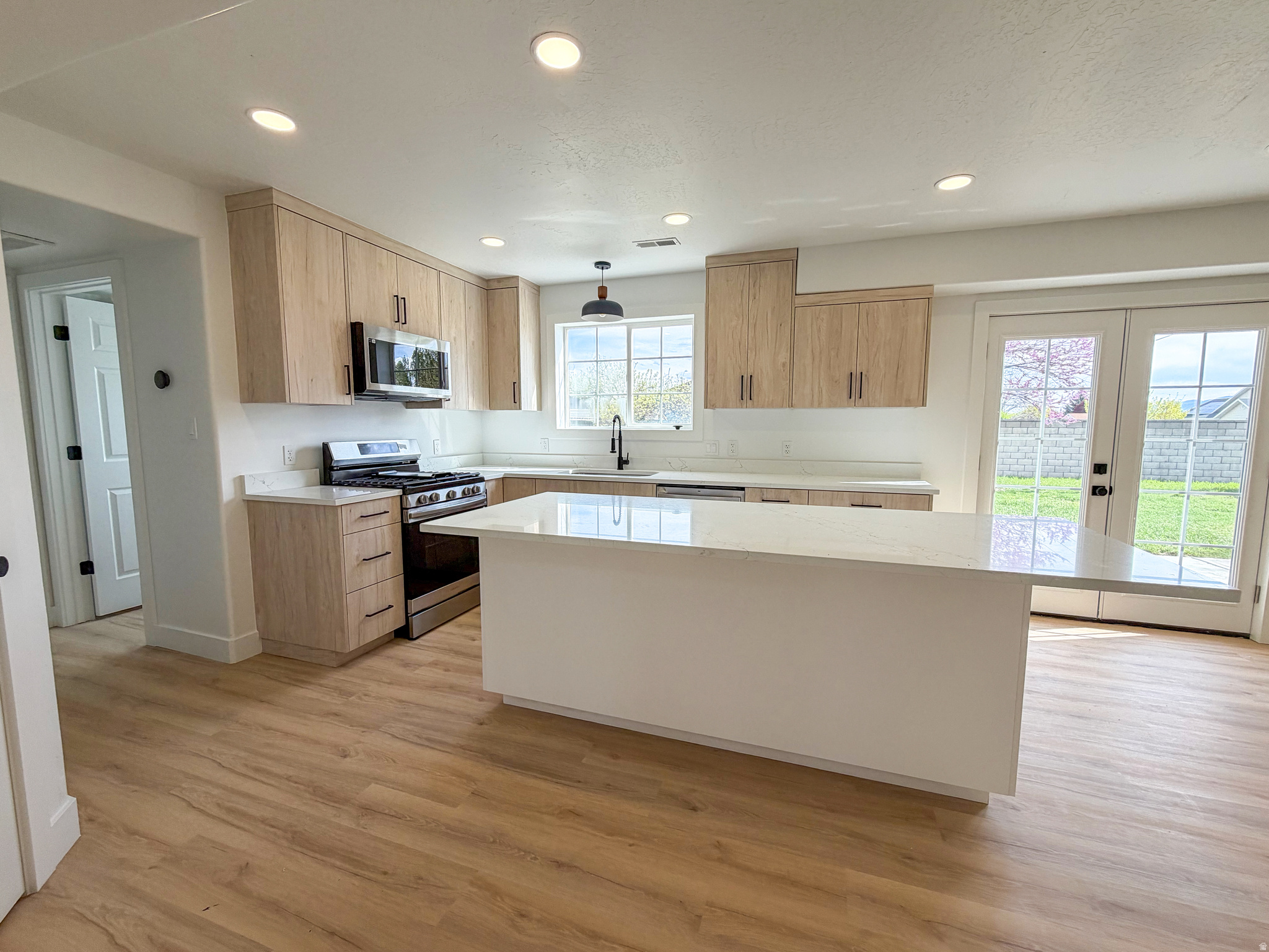 RIDERWOOD VILLAGE - Residential