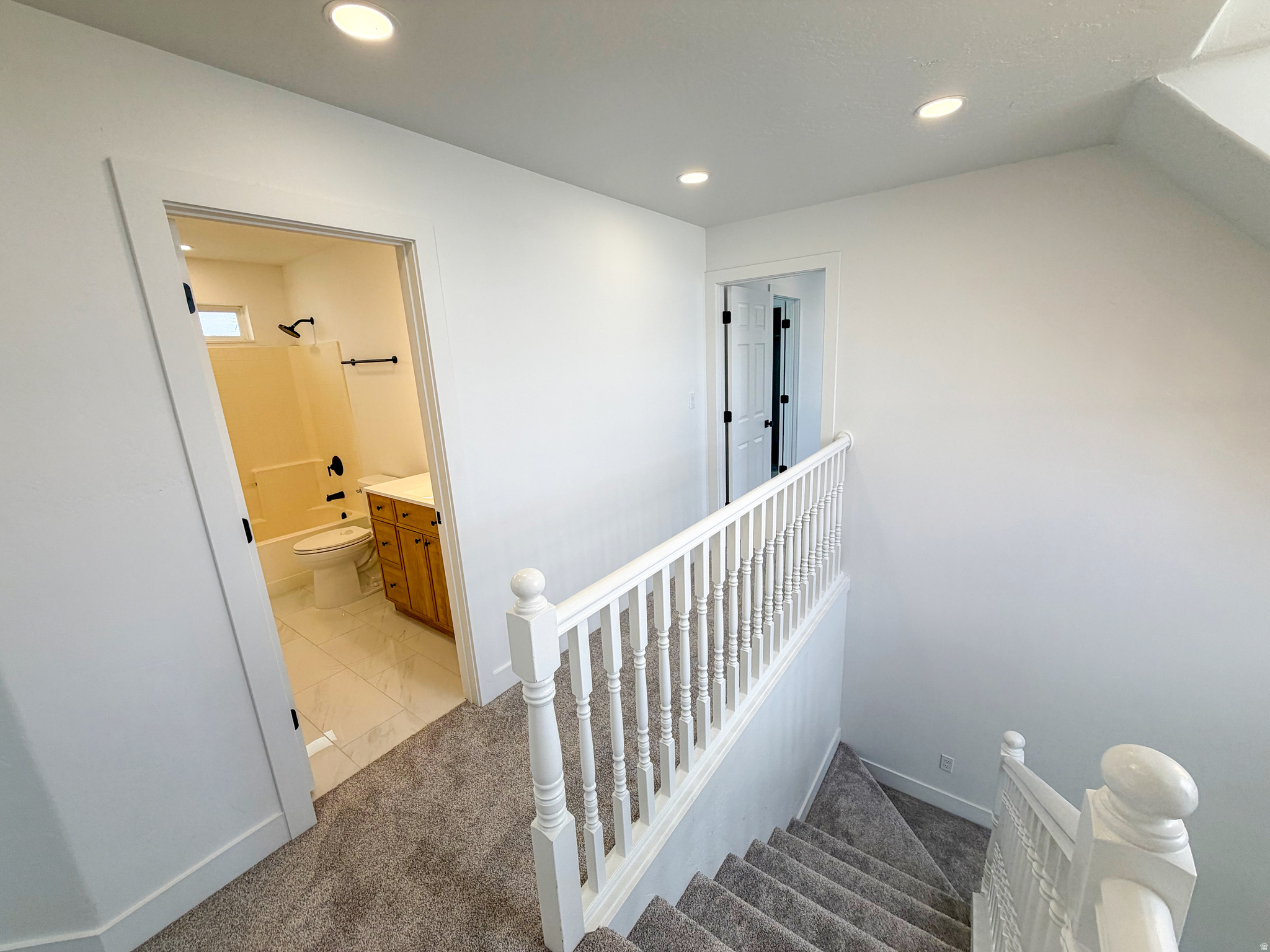 RIDERWOOD VILLAGE - Residential