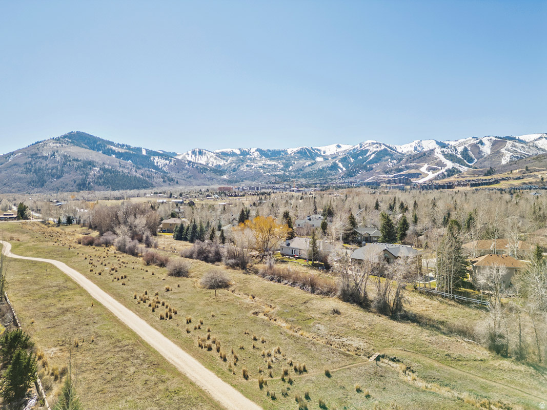 SNYDERS MILL SUBDIVISION - Residential