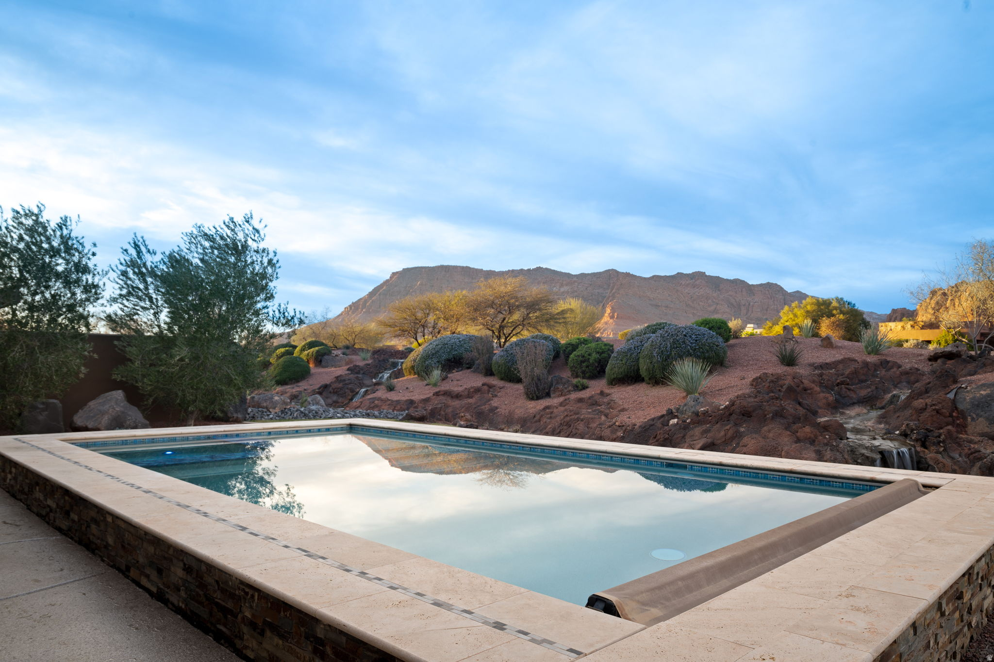 THE RESERVE AT ENTRADA - Residential