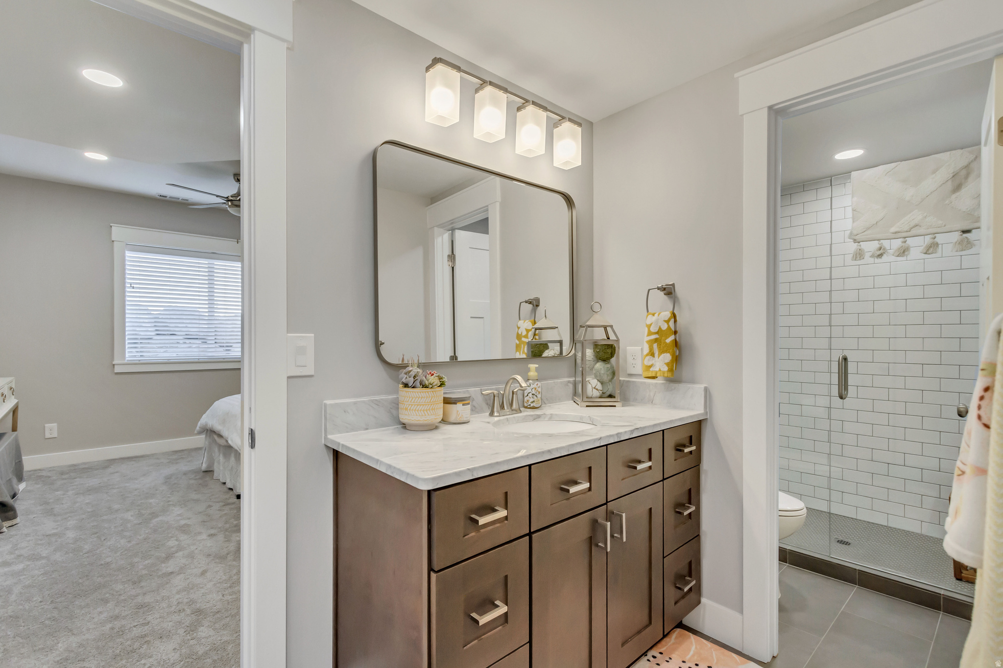 HUGHES ESTATES - Residential