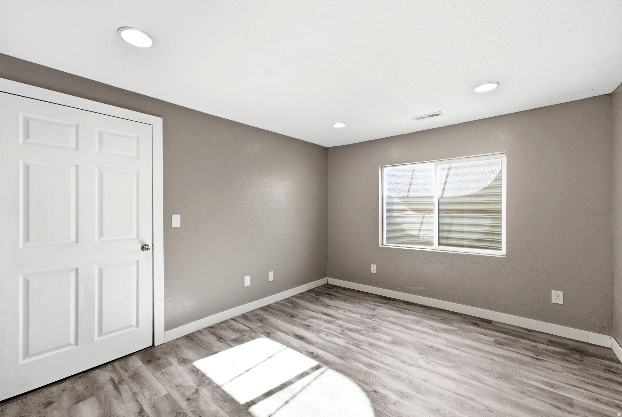 HAMILTON FARMS - Residential