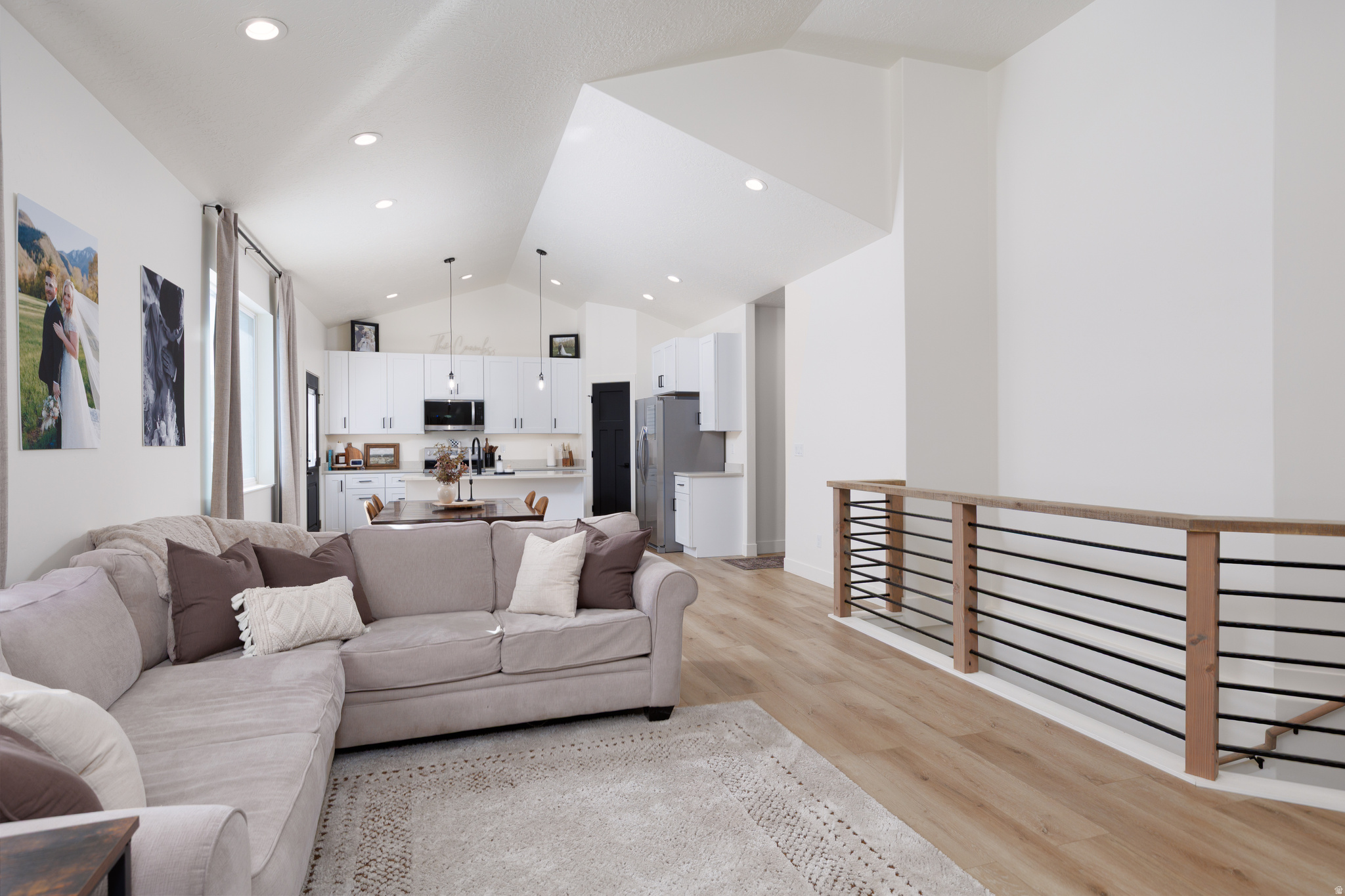 EASTSIDE ESTATES - Residential