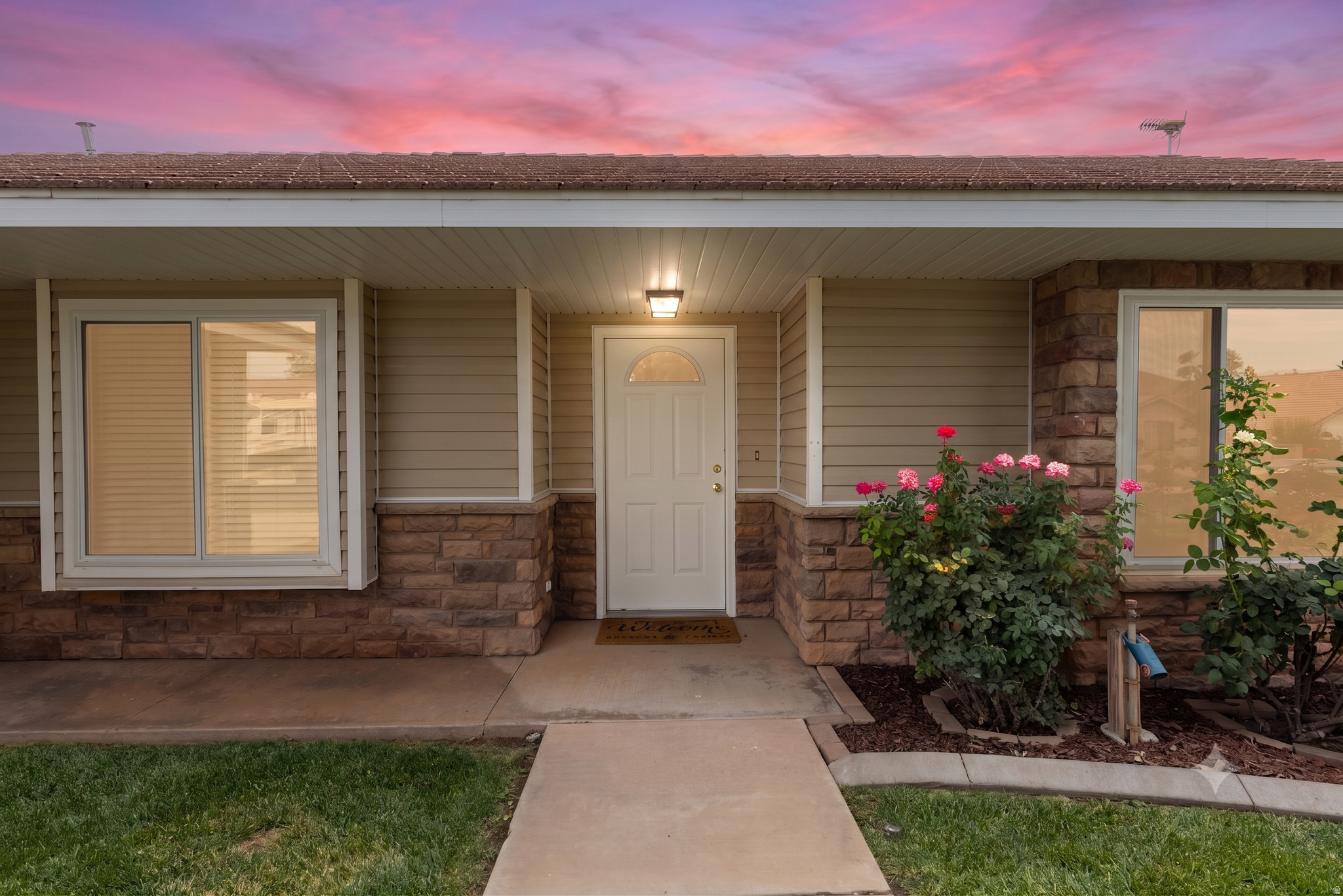 SUNSET EST - Residential