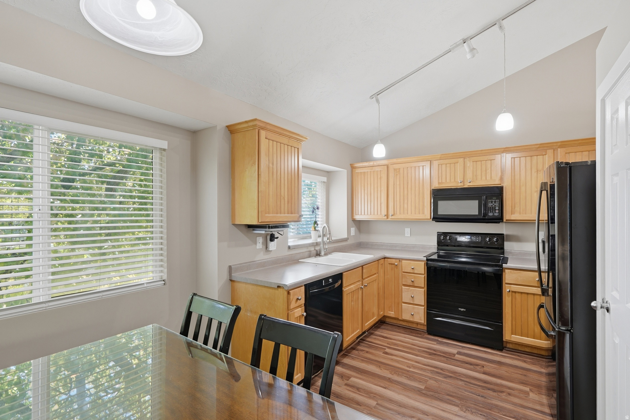 TAYLORS POINTE PHASE 4 - Residential