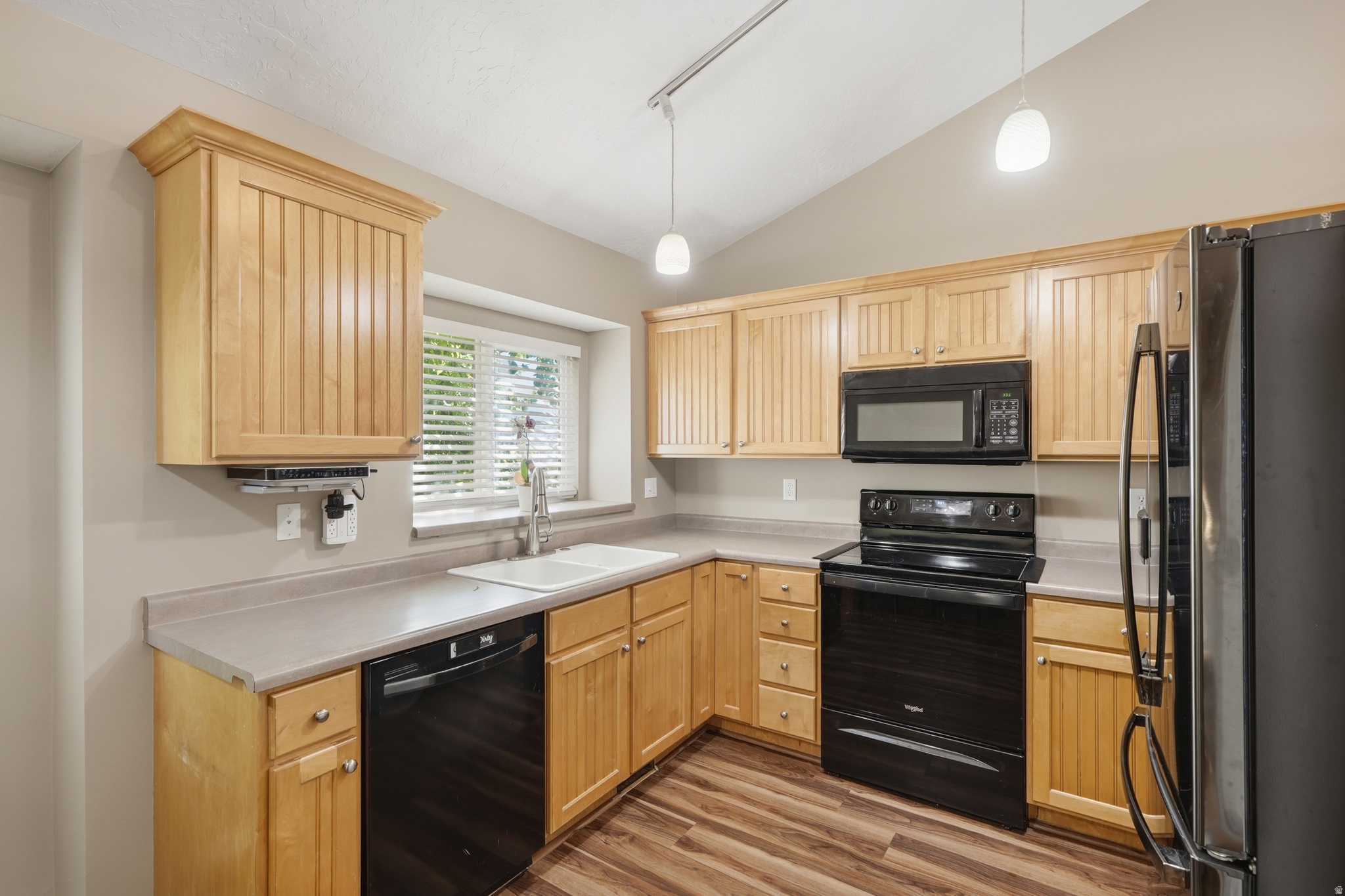 TAYLORS POINTE PHASE 4 - Residential