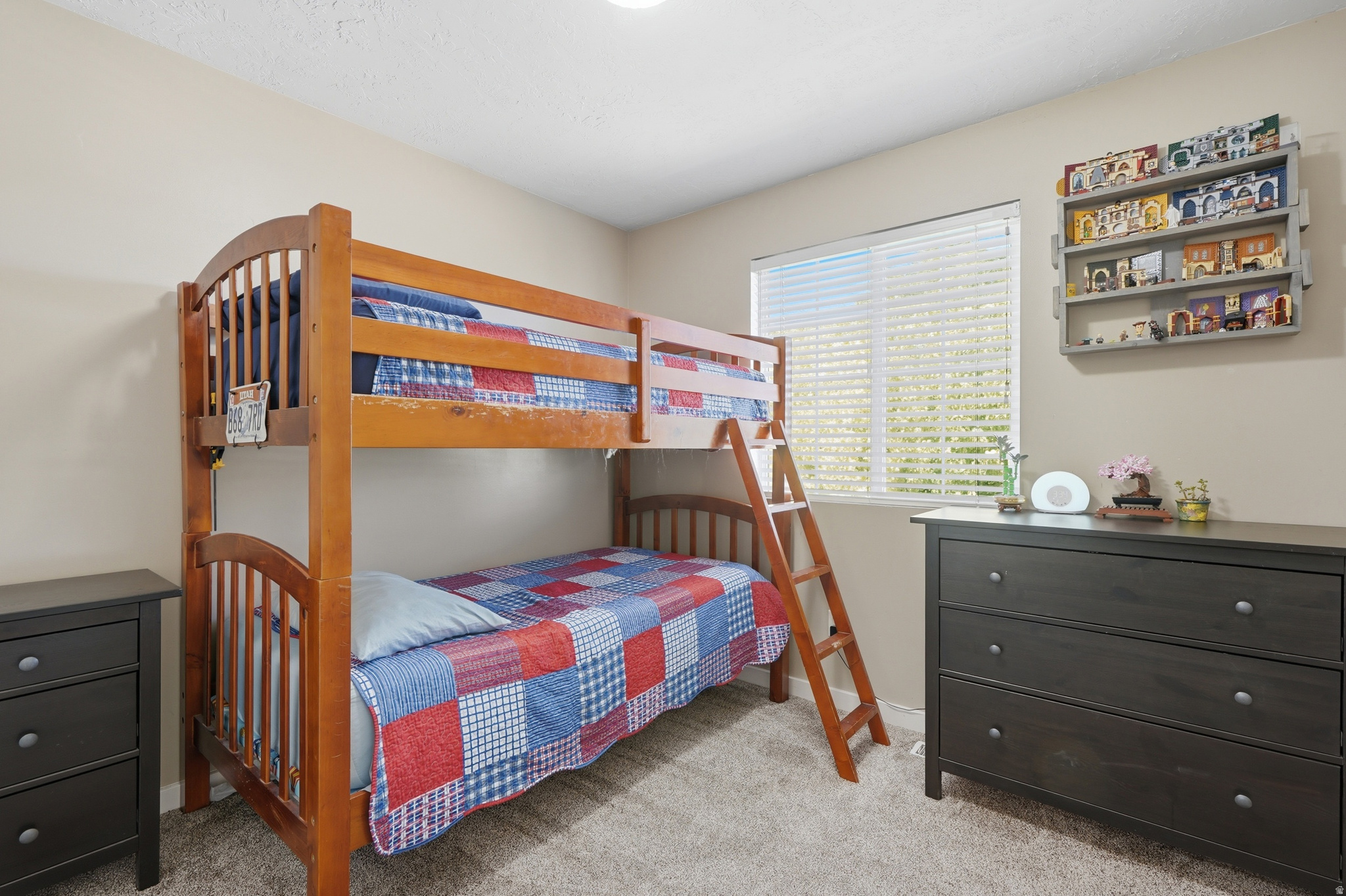 TAYLORS POINTE PHASE 4 - Residential