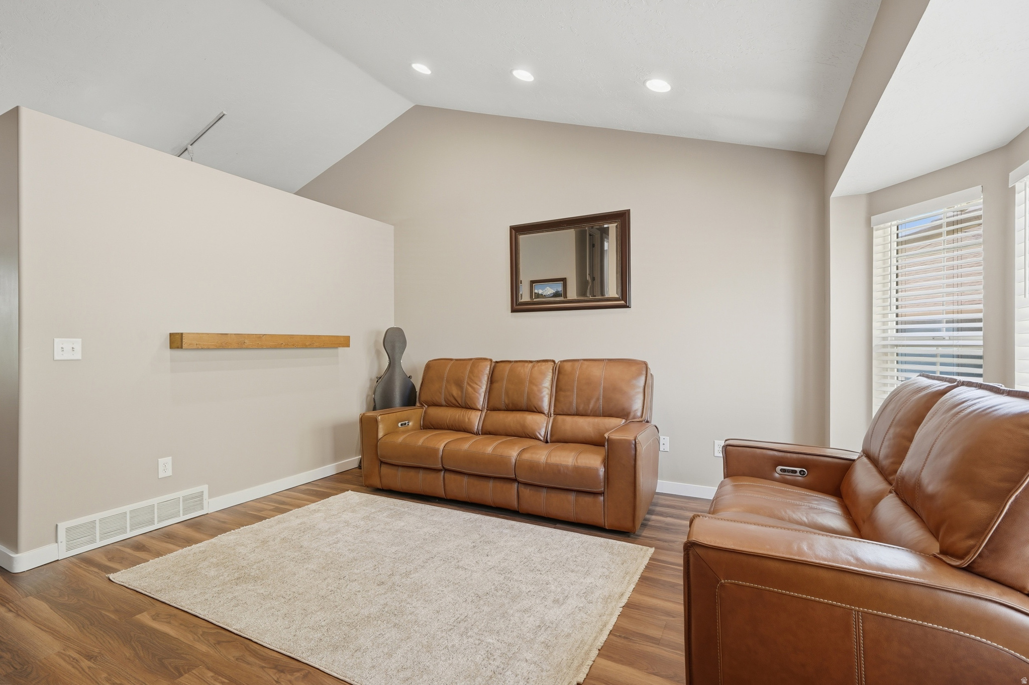 TAYLORS POINTE PHASE 4 - Residential