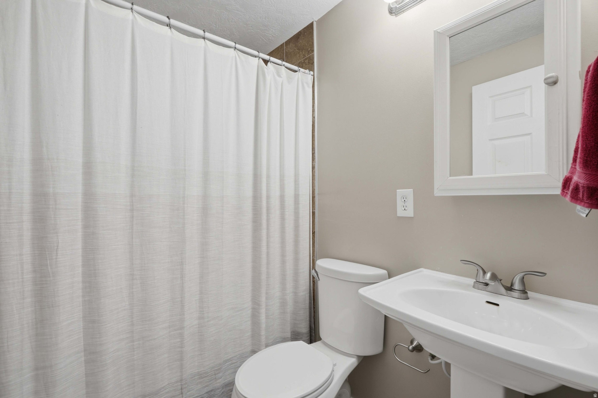 TAYLORS POINTE PHASE 4 - Residential