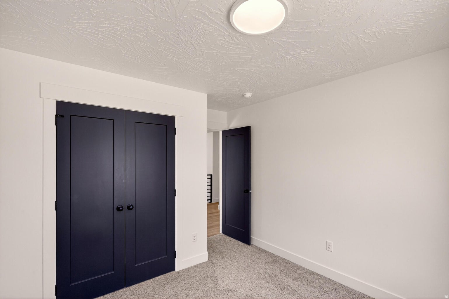 BLACK SAGE - Residential