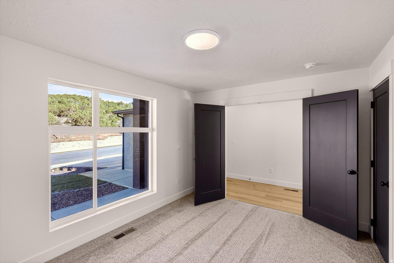 BLACK SAGE - Residential