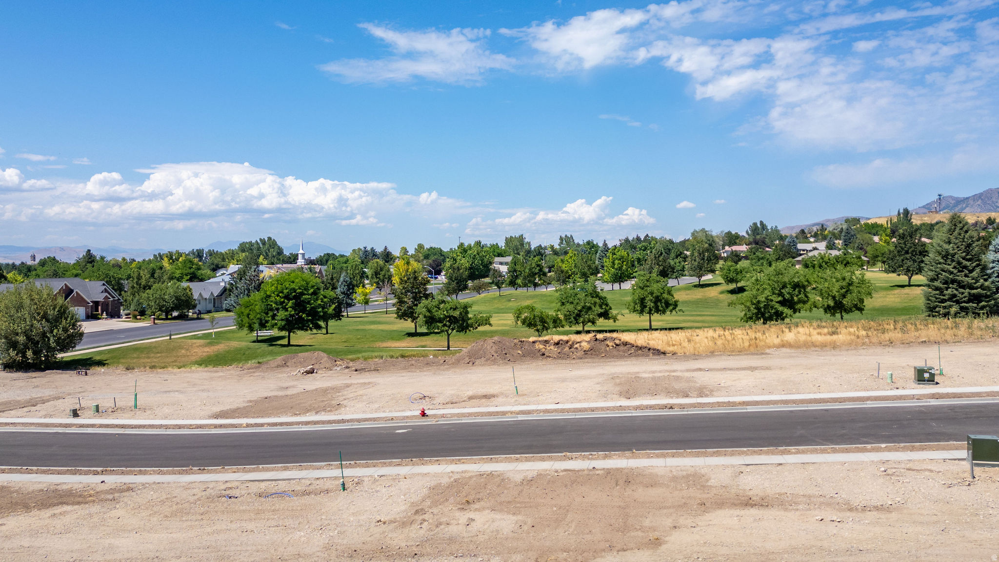 GIBBONS PARK ESTATES - Land
