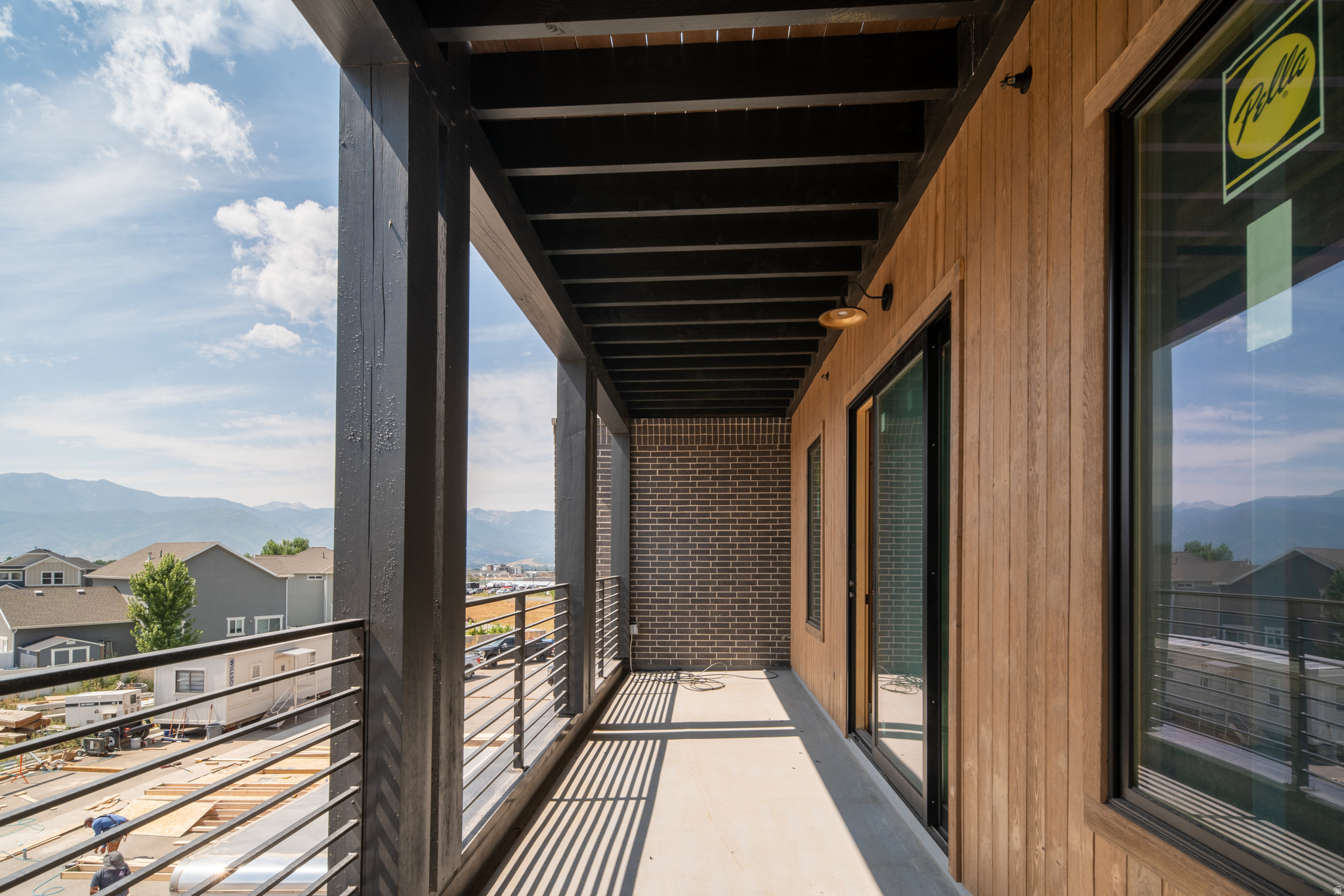 MOUNTAIN VIEW COMMON - Residential