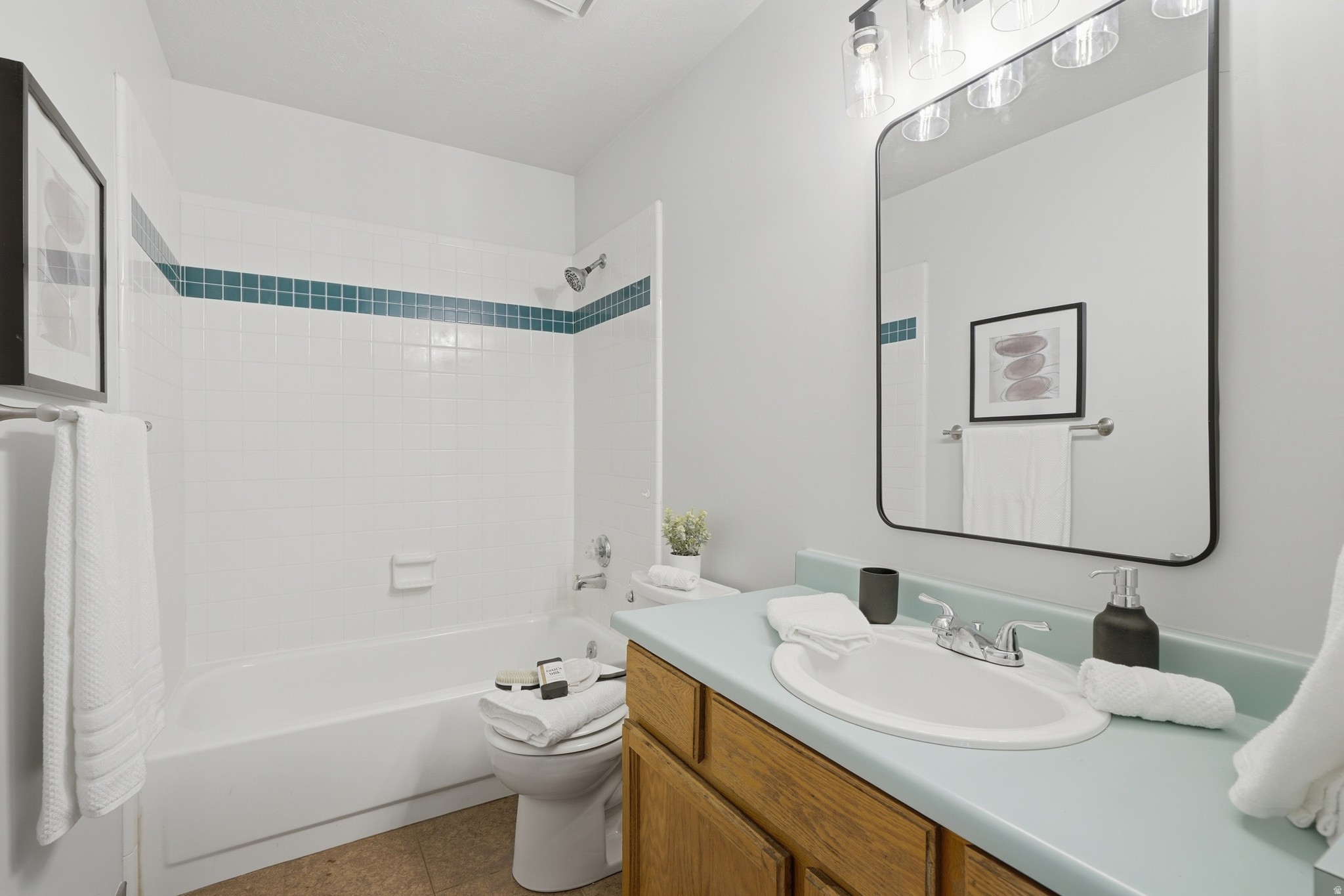 BROADMOOR - Residential