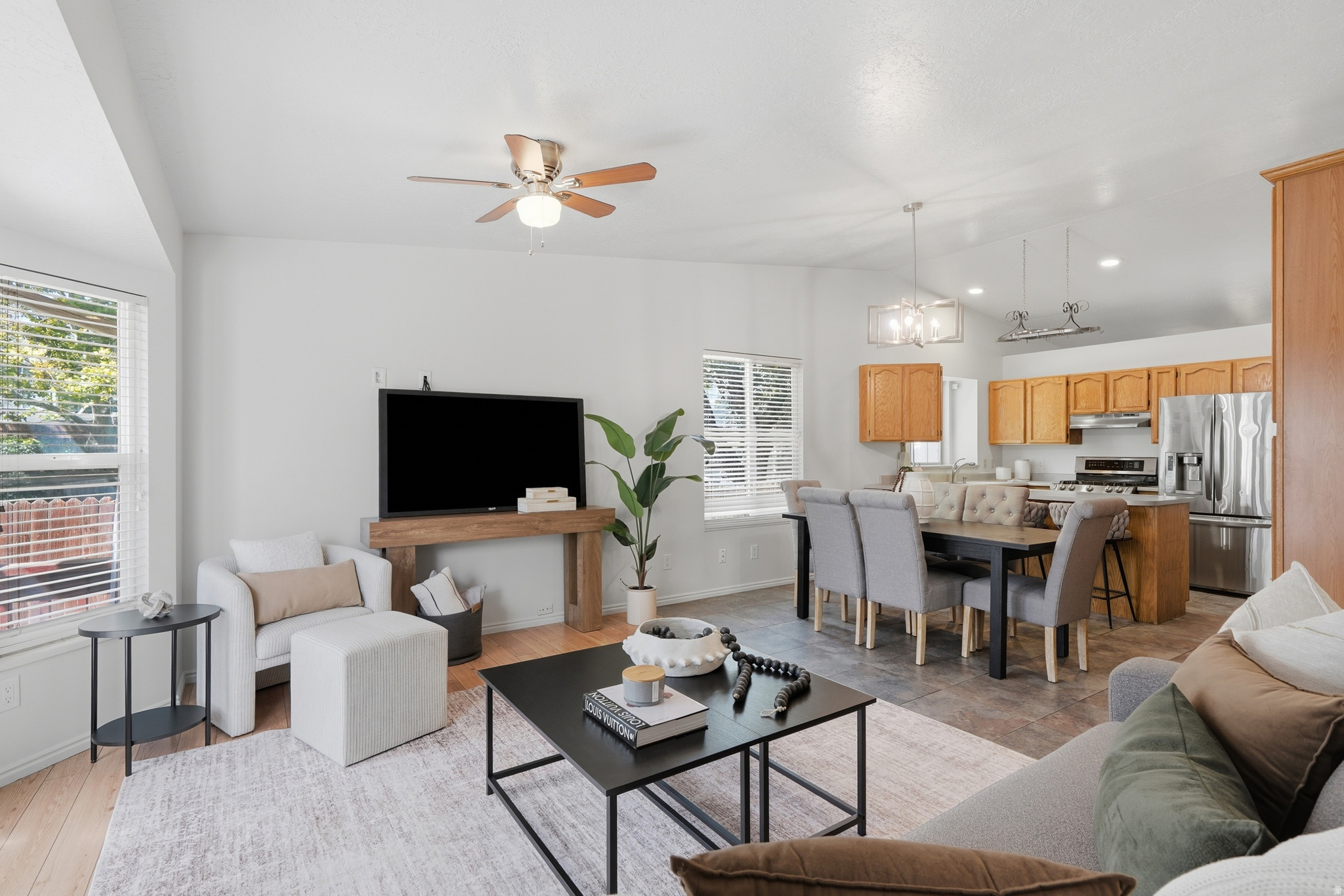 BROADMOOR - Residential