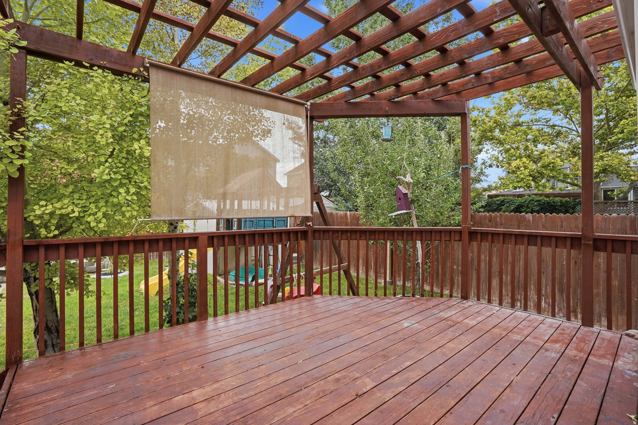 BROADMOOR - Residential