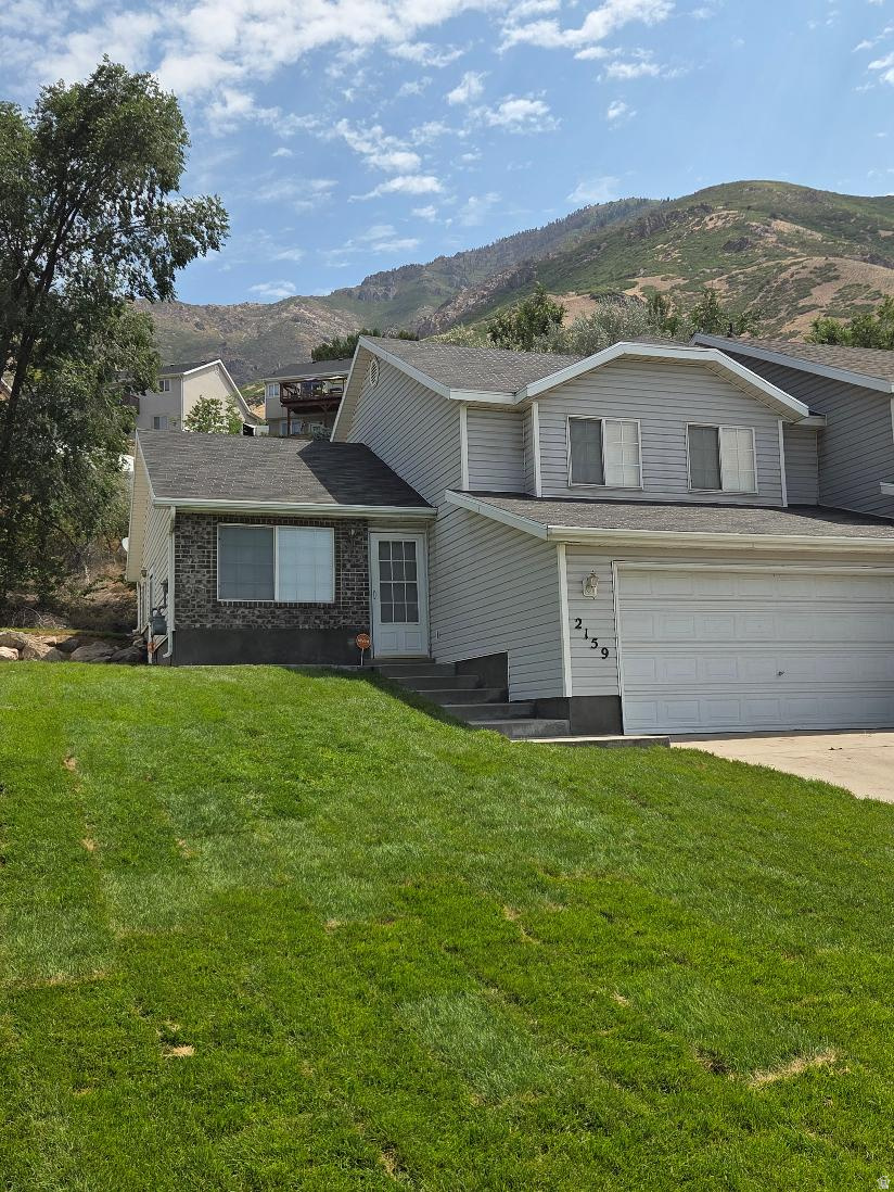EAST MOUNTAIN - Residential