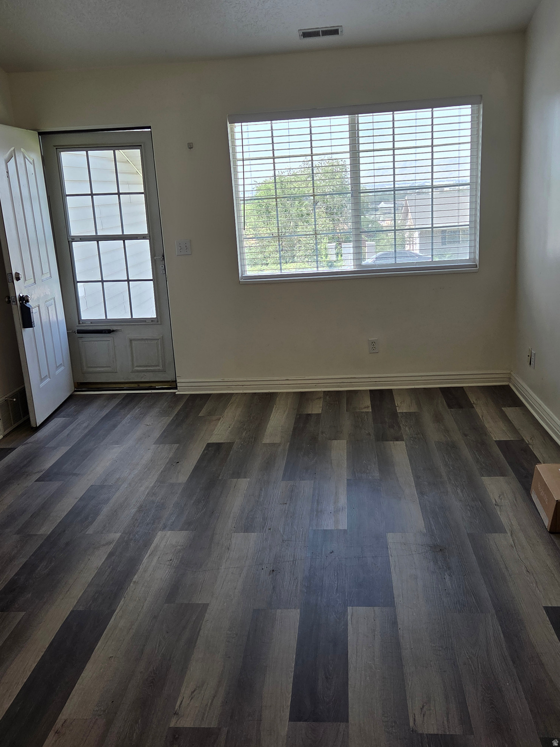 EAST MOUNTAIN - Residential