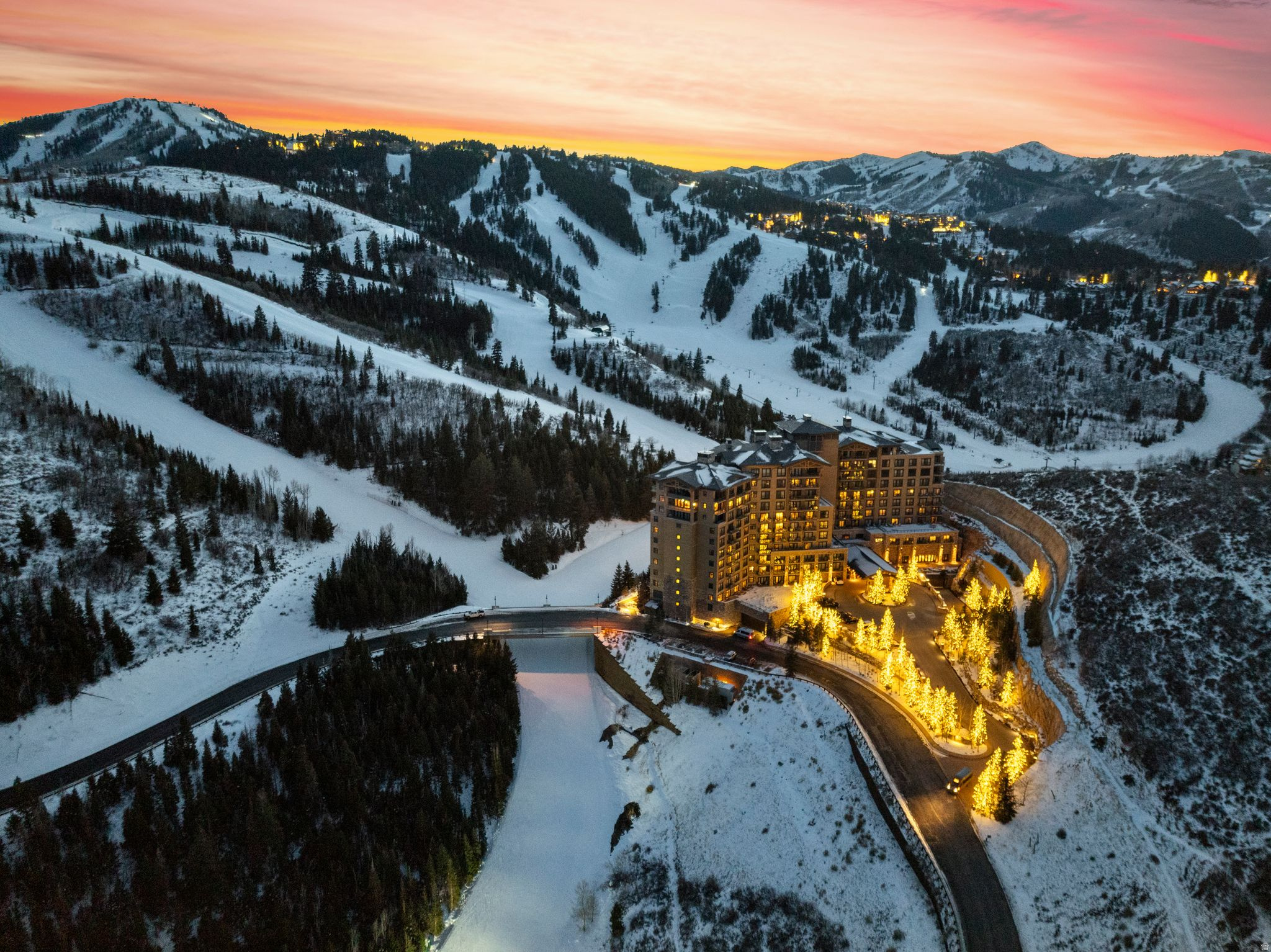 ST. REGIS - Residential