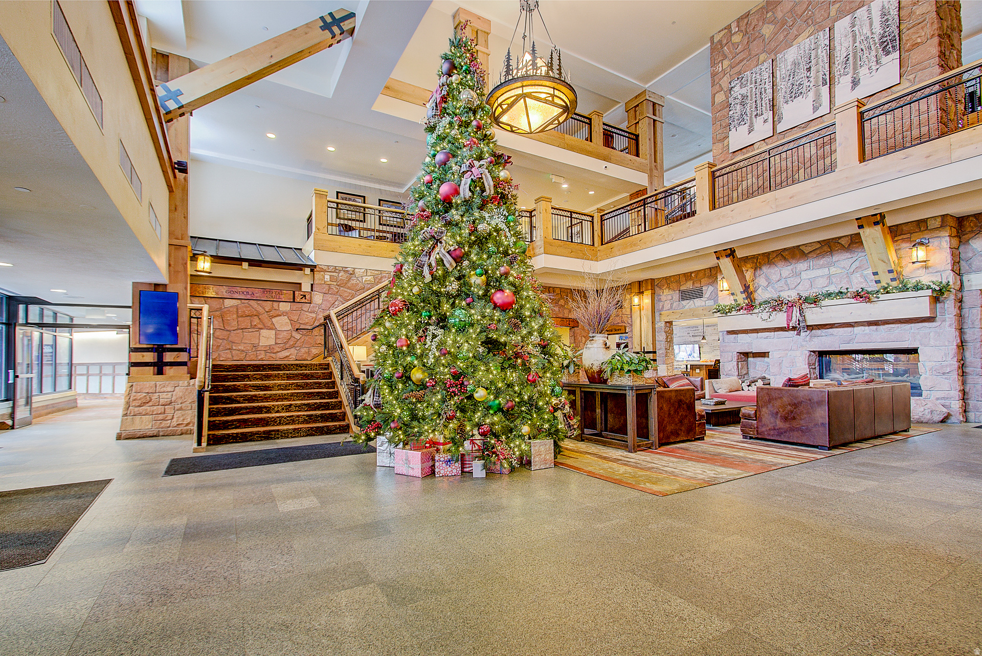 GRAND SUMMIT HOTEL - Residential