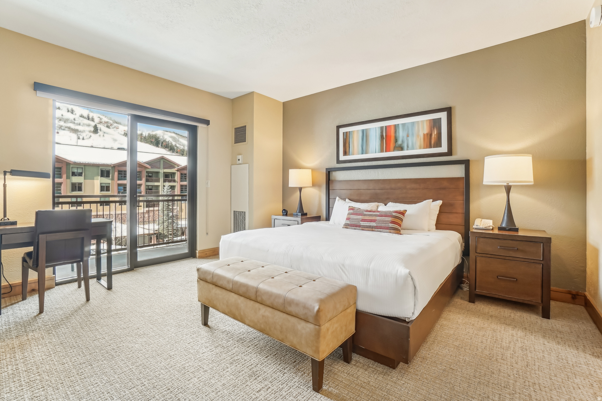 GRAND SUMMIT HOTEL - Residential