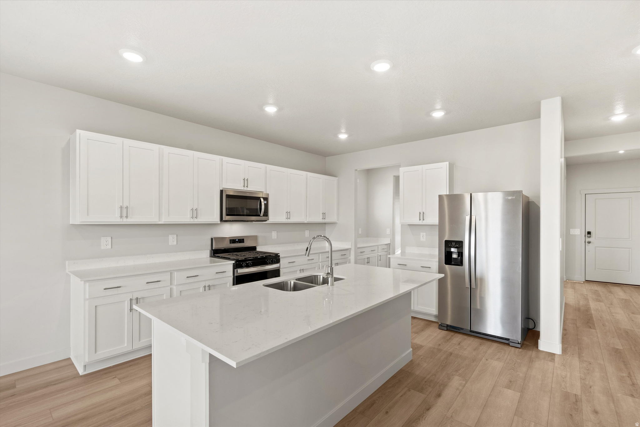 STRATTON ACRES - Residential
