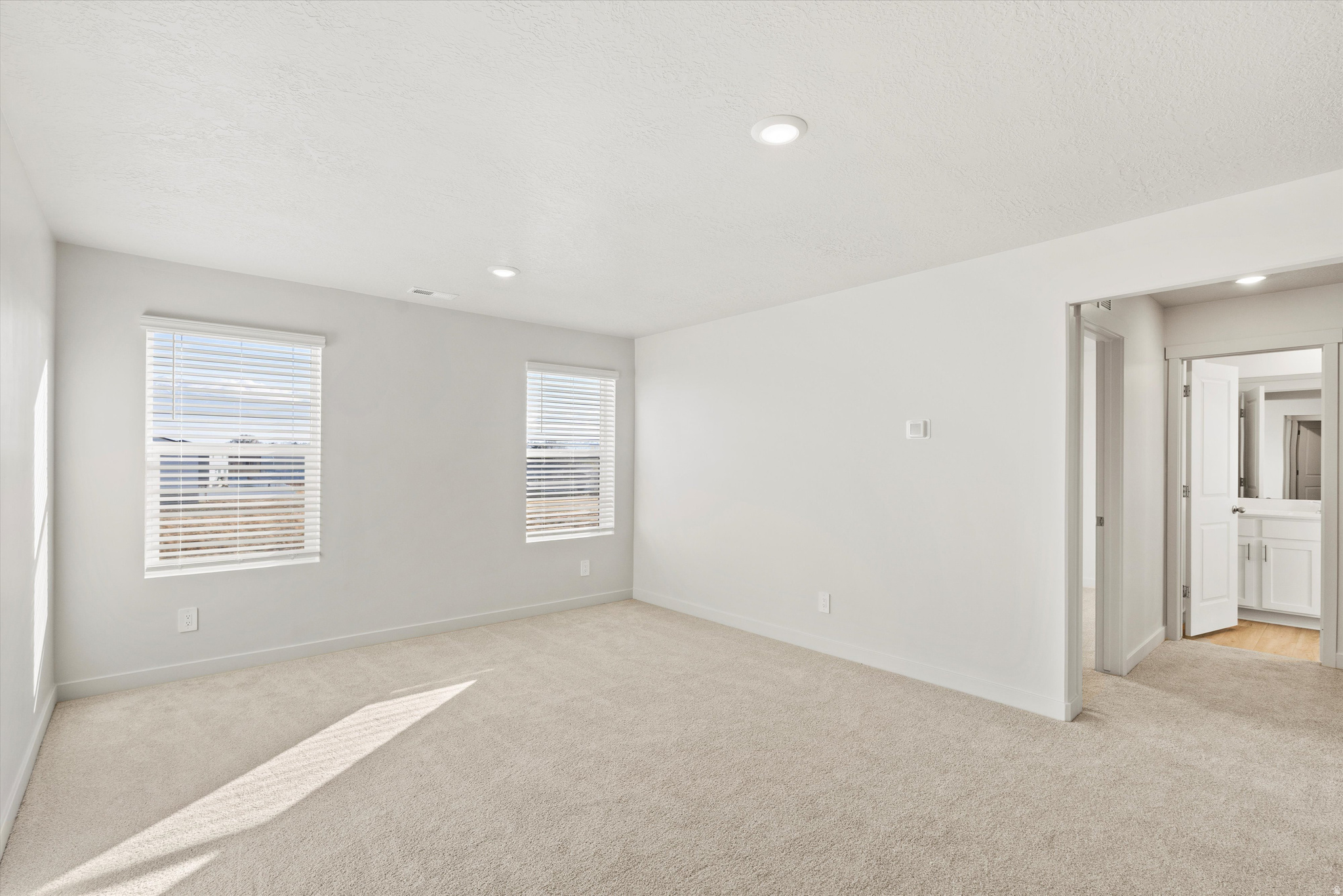 STRATTON ACRES - Residential