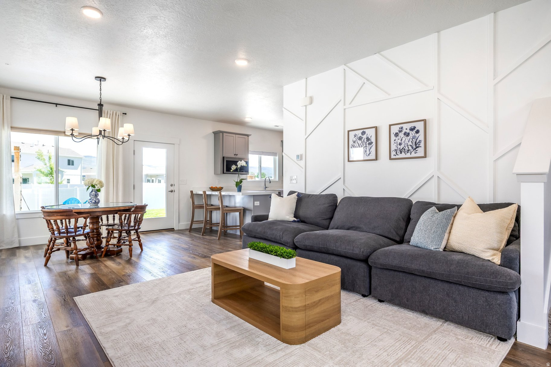 BROOKSIDE - Residential