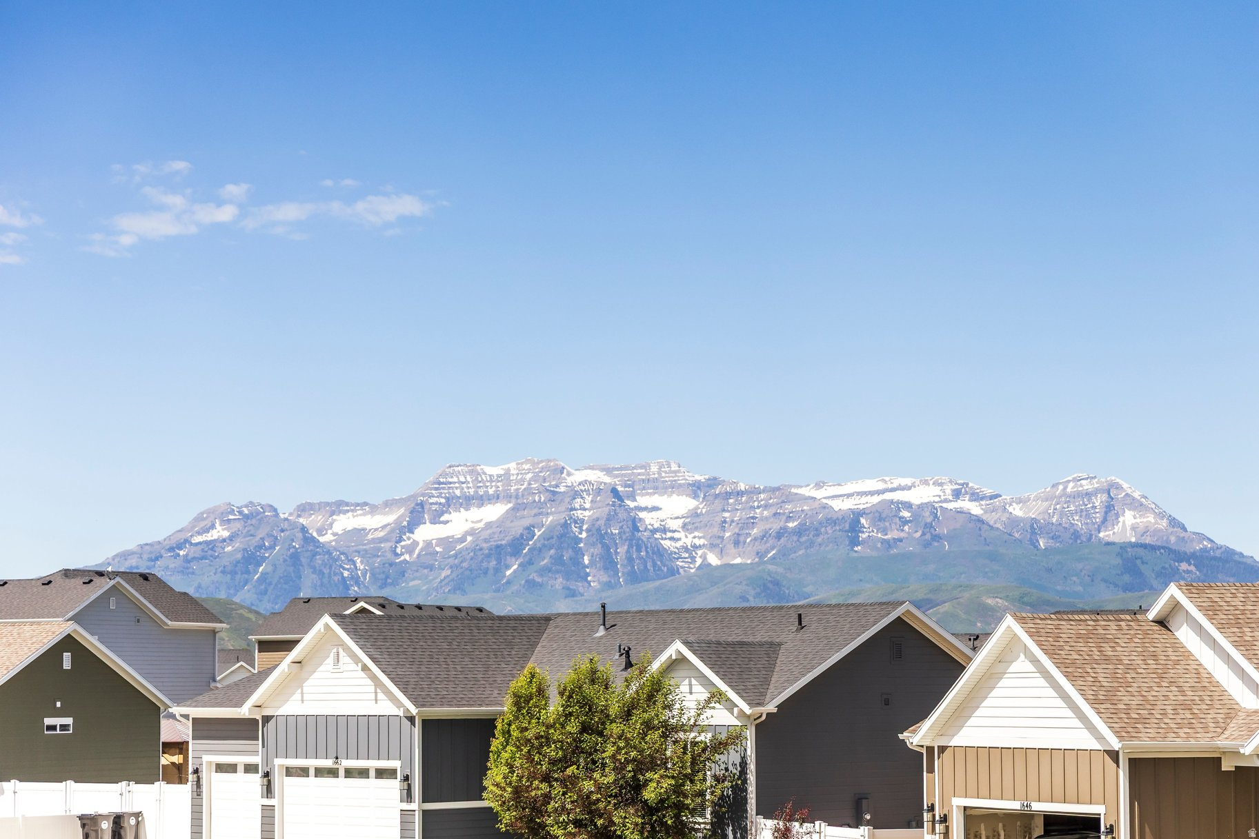 BROOKSIDE - Residential