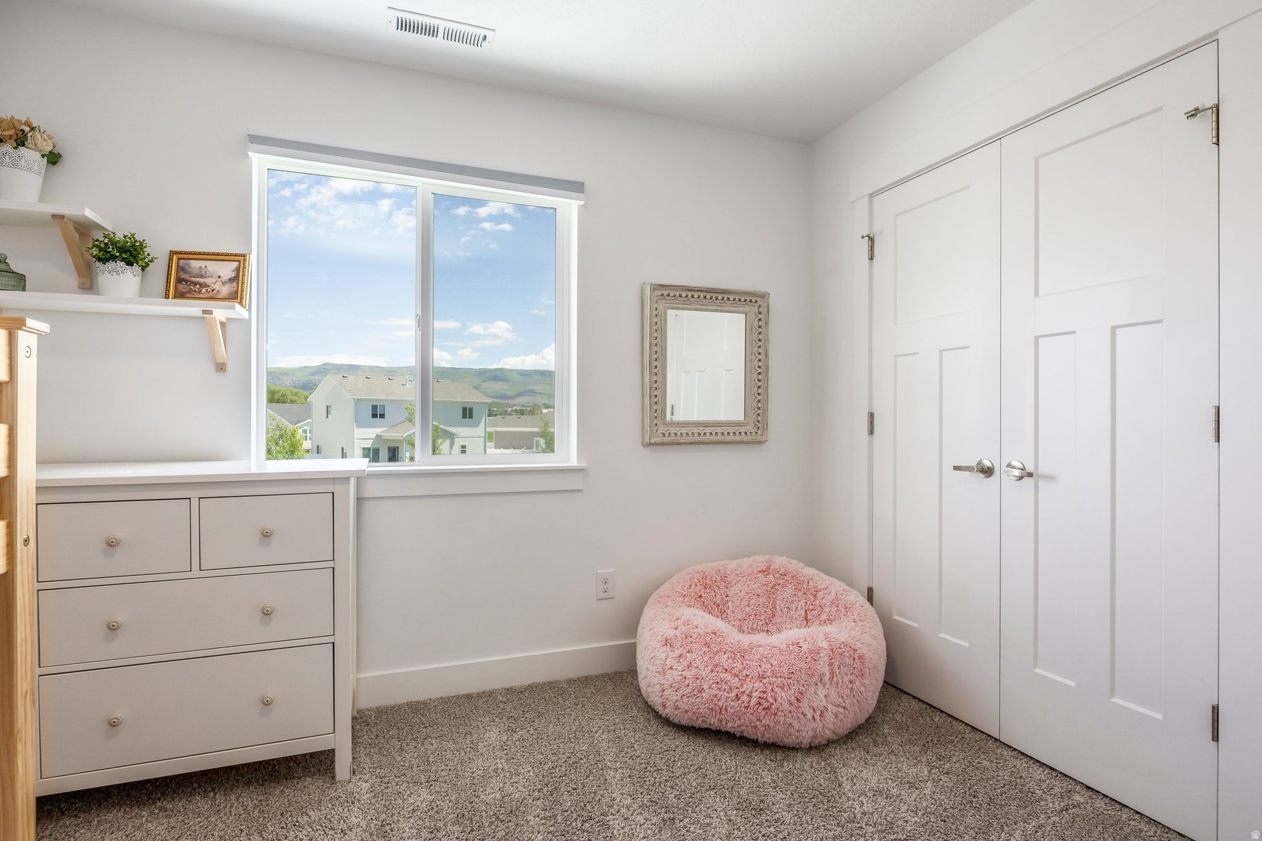BROOKSIDE - Residential