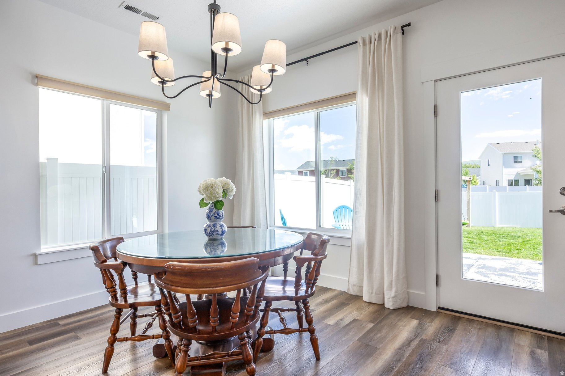 BROOKSIDE - Residential