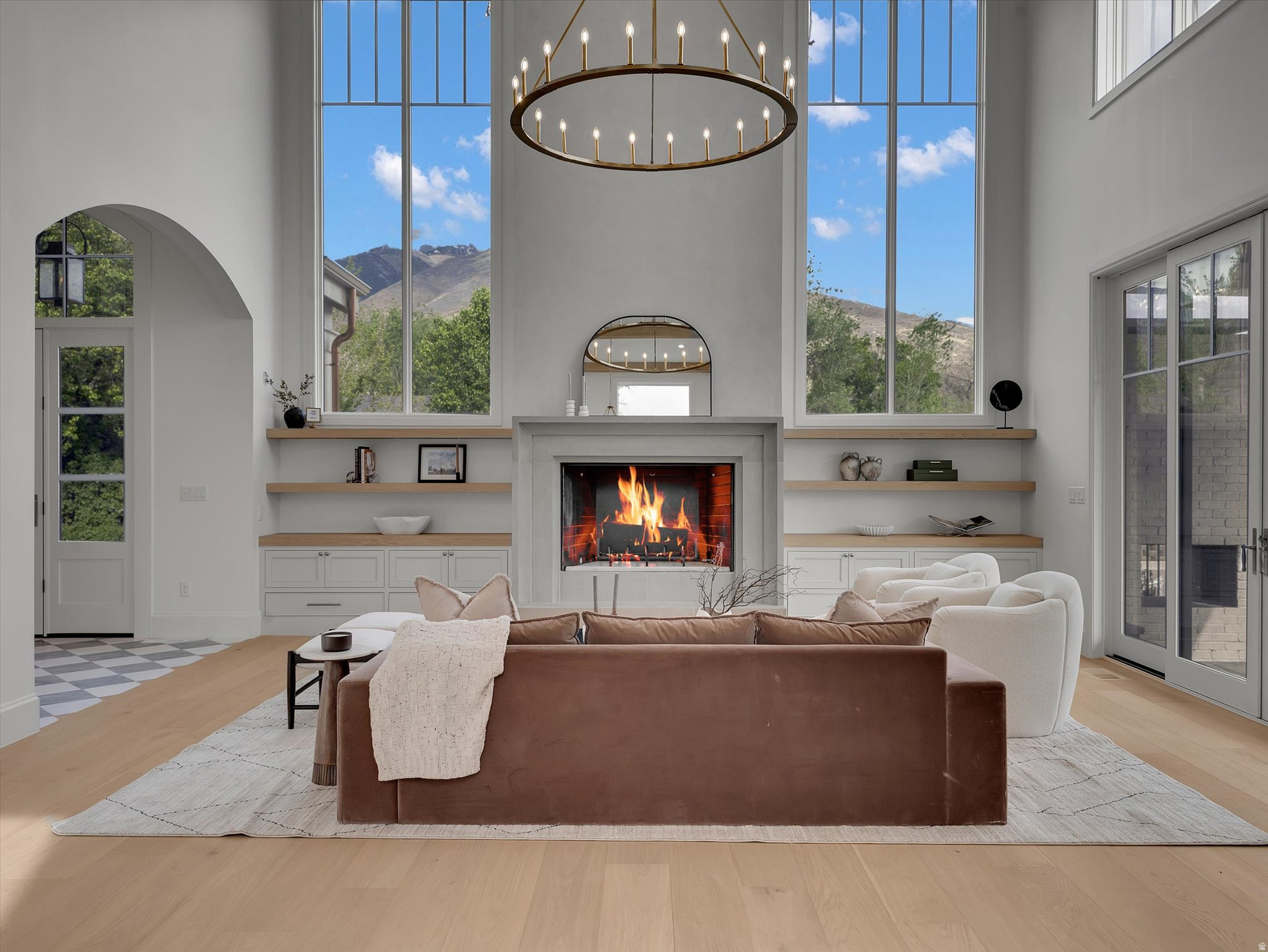 VIKING COURT - Residential