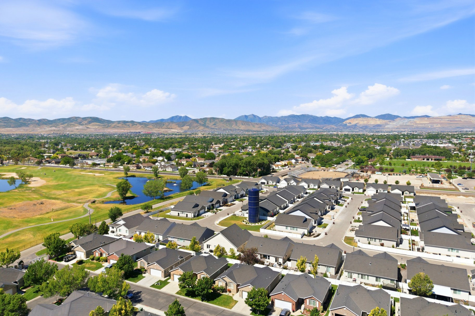 THE VISTAS AT RIVERBEND - Residential
