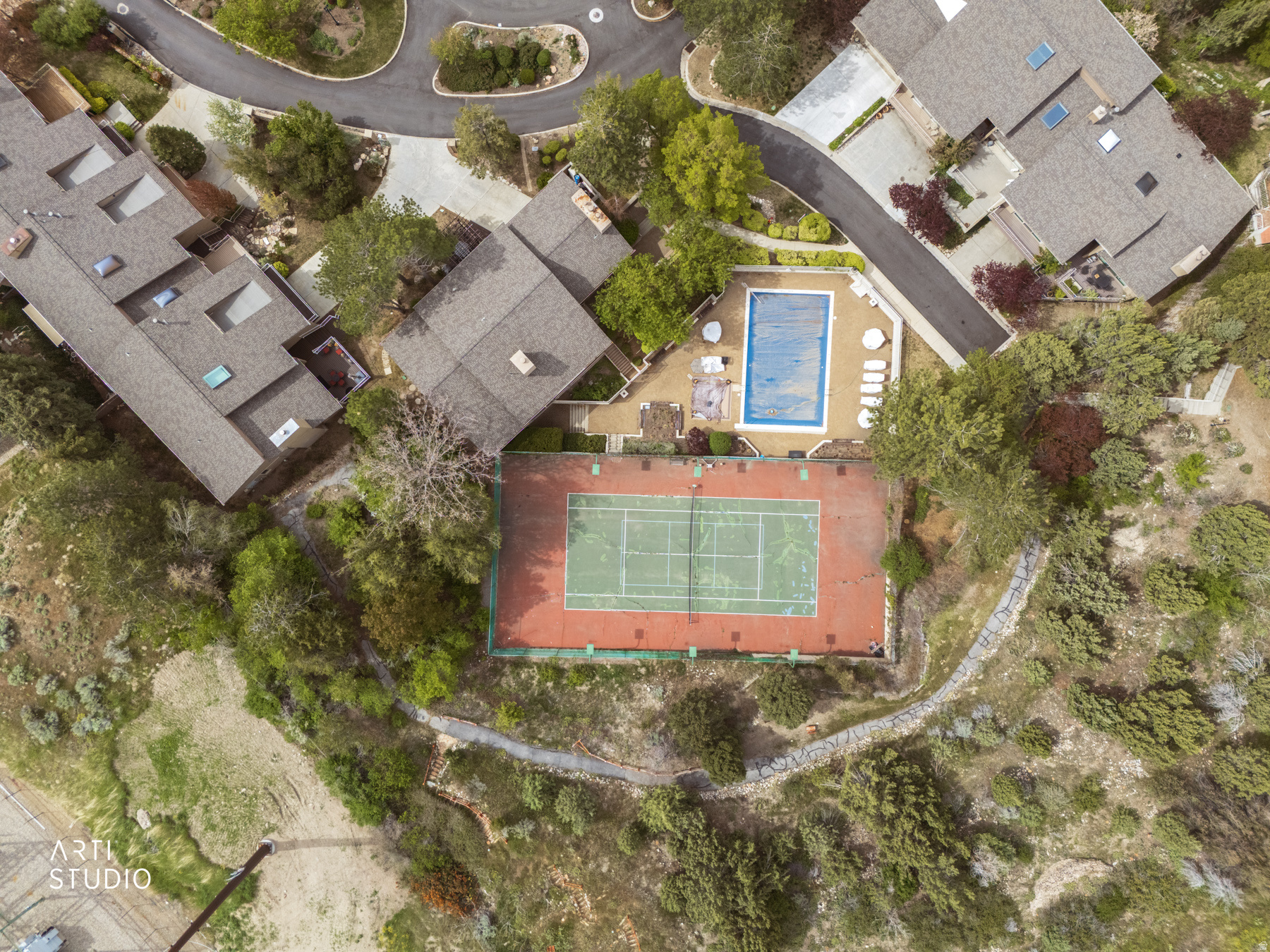 NORTH - Residential