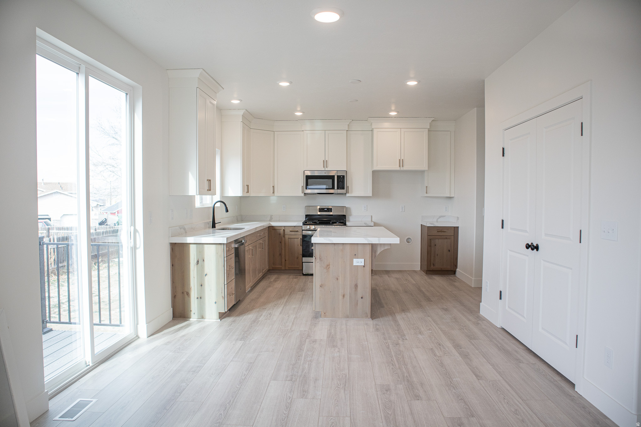 SALEM FIELDS - Residential