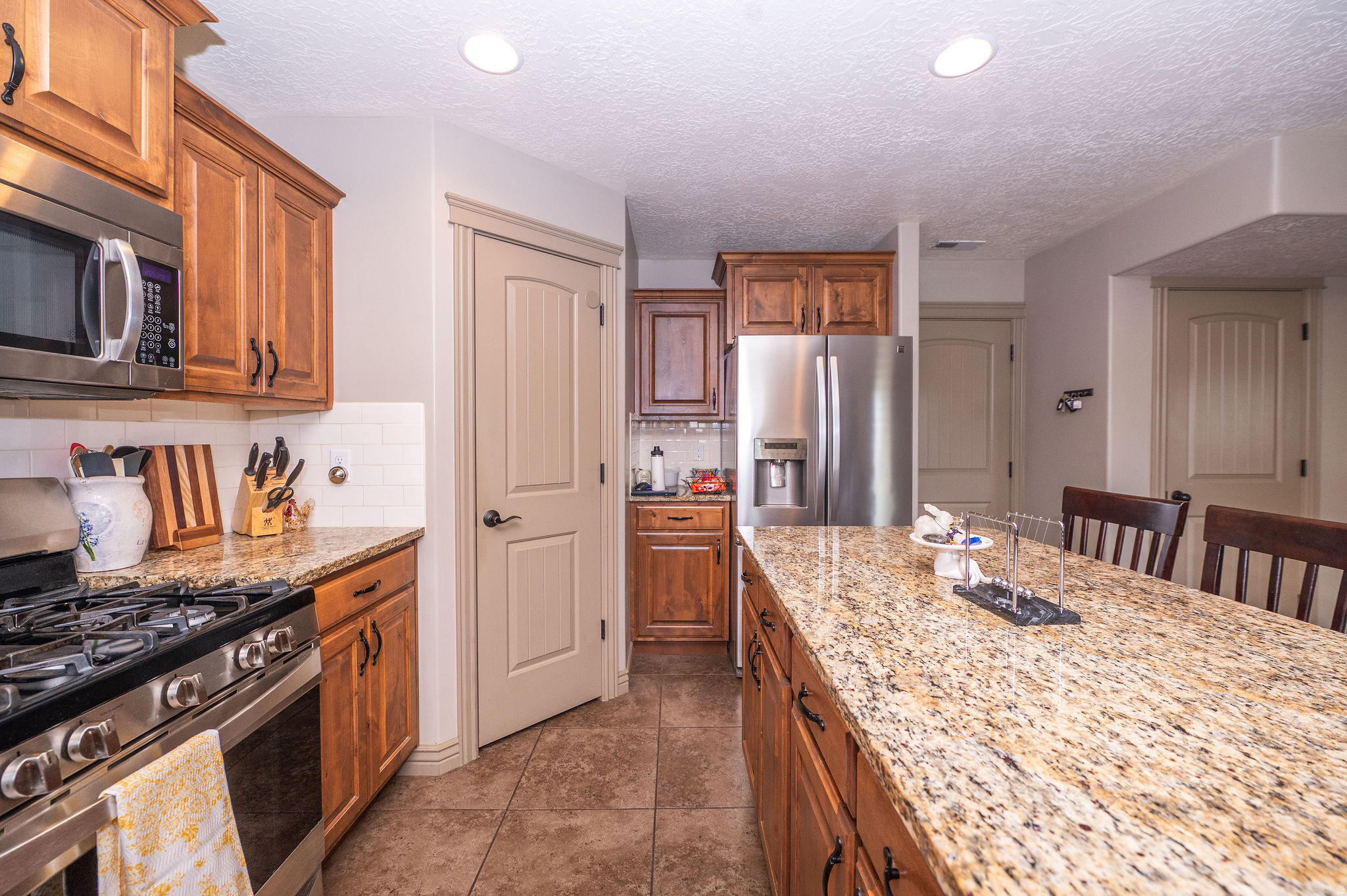 FARMINGTON MEADOWS - Residential